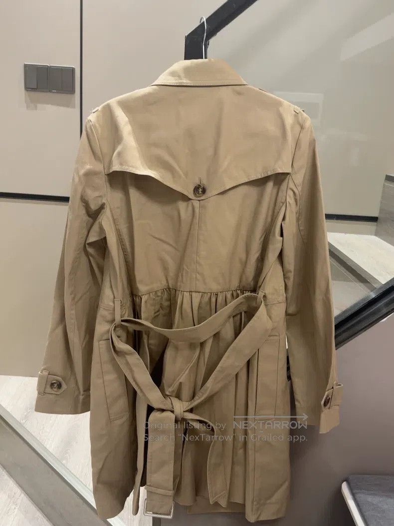 Valentino Valentino windbreaker Size M / US 6-8 / IT 42-44 - 3 Thumbnail