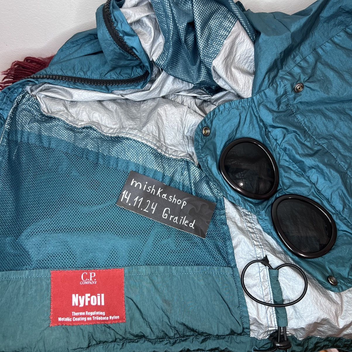 C.P. Company C.P. company Nyfoil google jacket Size US L / EU 52-54 / 3 - 5 Thumbnail