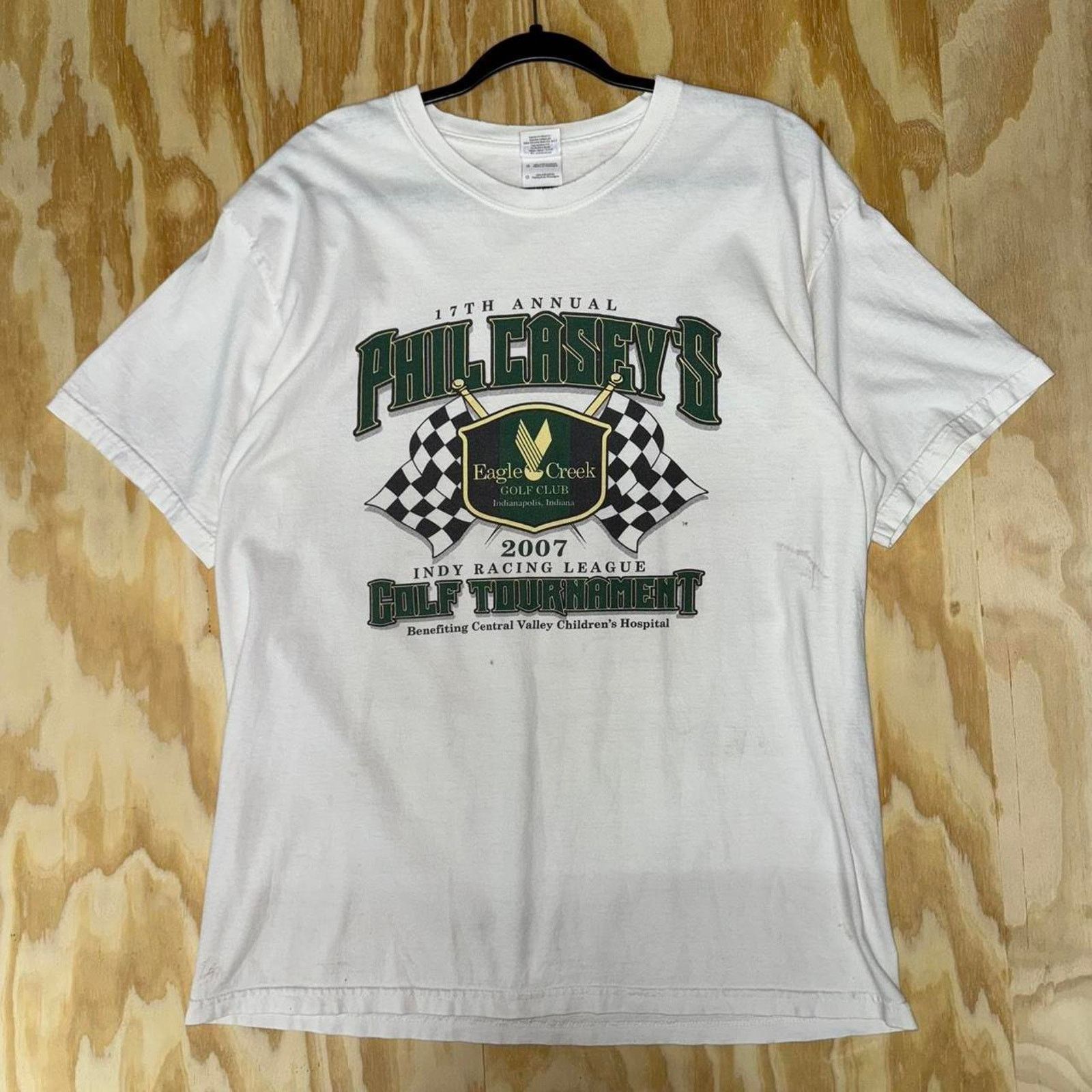 Gildan Vintage y2k 17th annual golf club Indianapolis 2007 t-shirt Size US L / EU 52-54 / 3 - 1 Thumbnail