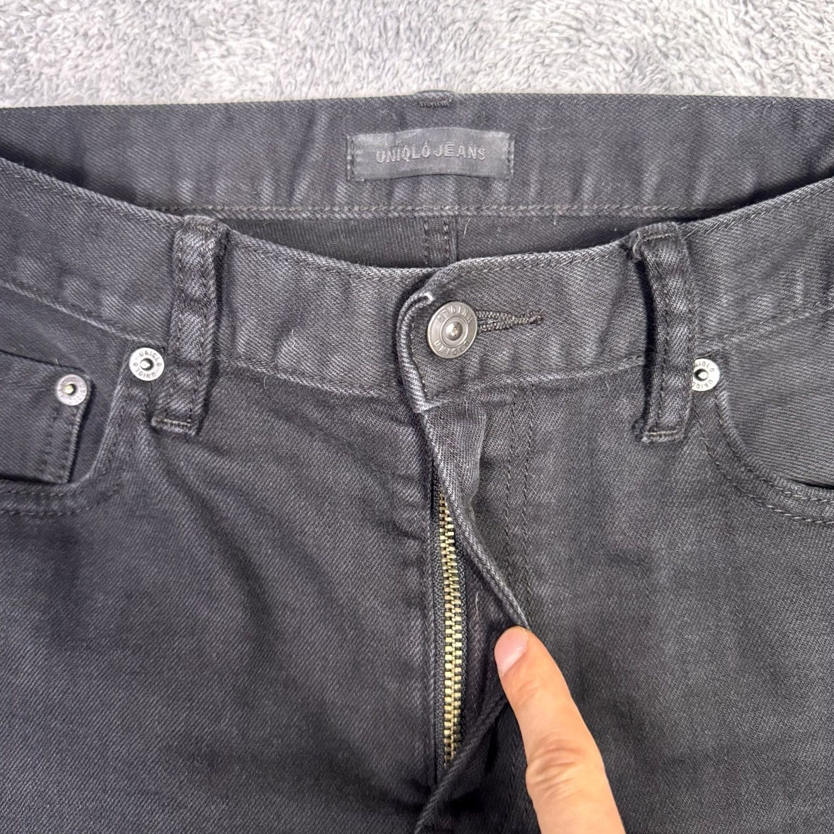Uniqlo Uniqlo Jeans Mens 32x31 Dark Black Slim Straight Lowrise Stretch Cotton Denim Selvage 5-Pocket Size US 32 / EU 48 - 4 Thumbnail