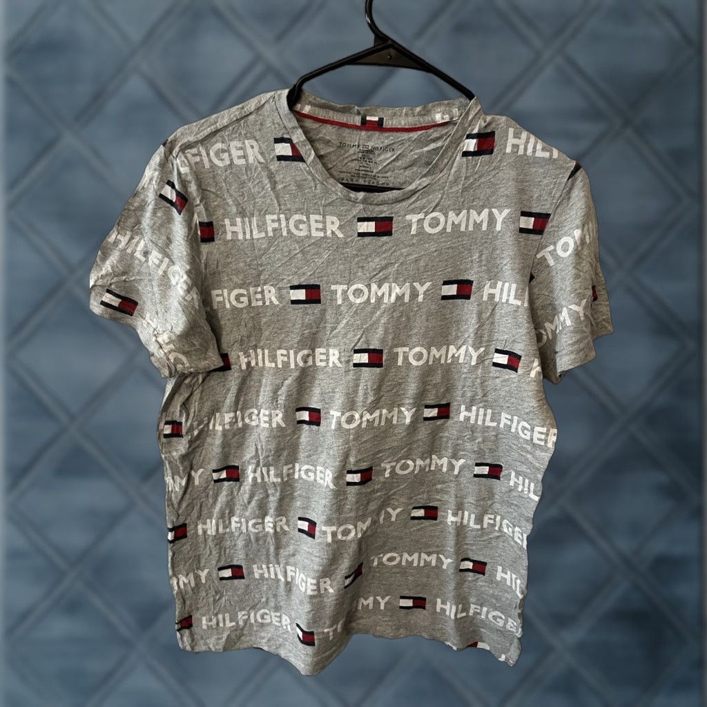 Tommy Hilfiger TOMMY HILFIGER Men's Small Crew Neck T-Shirt Short Sleeve Solid Gray Sleepwear with Logo Size US S / EU 44-46 / 1 - 1 Thumbnail