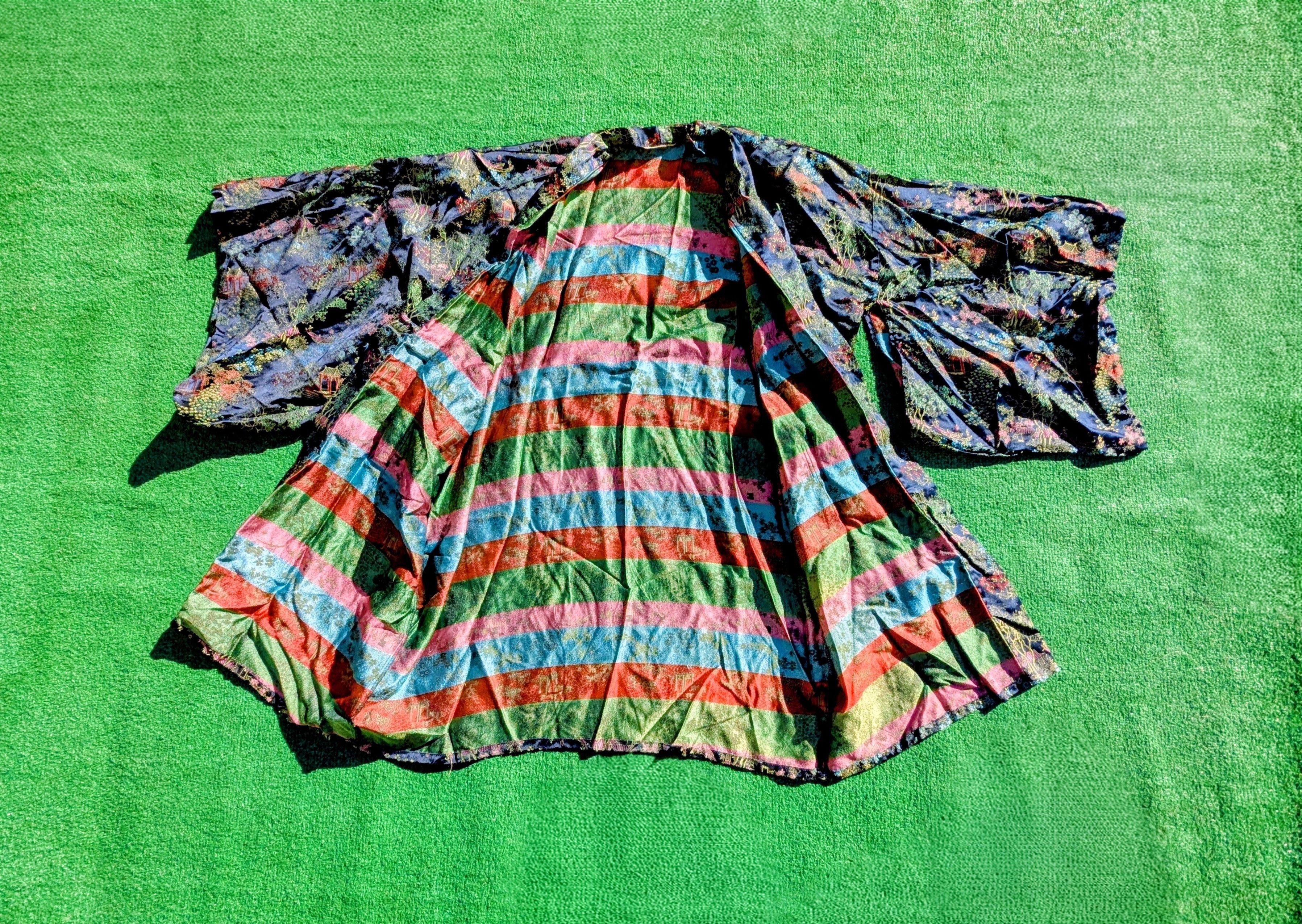 Other Vintage Chinese Satin Brocade Tomesode Dressing Robe Kimono Size XL / US 12-14 / IT 48-50 - 6 Thumbnail