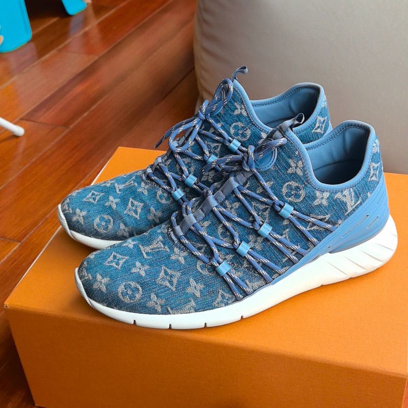 Louis Vuitton Louis Vuitton Fastlane Denim Sneakers in Navy Blue 0079 Size US 9.5 / EU 42-43 - 1 Thumbnail