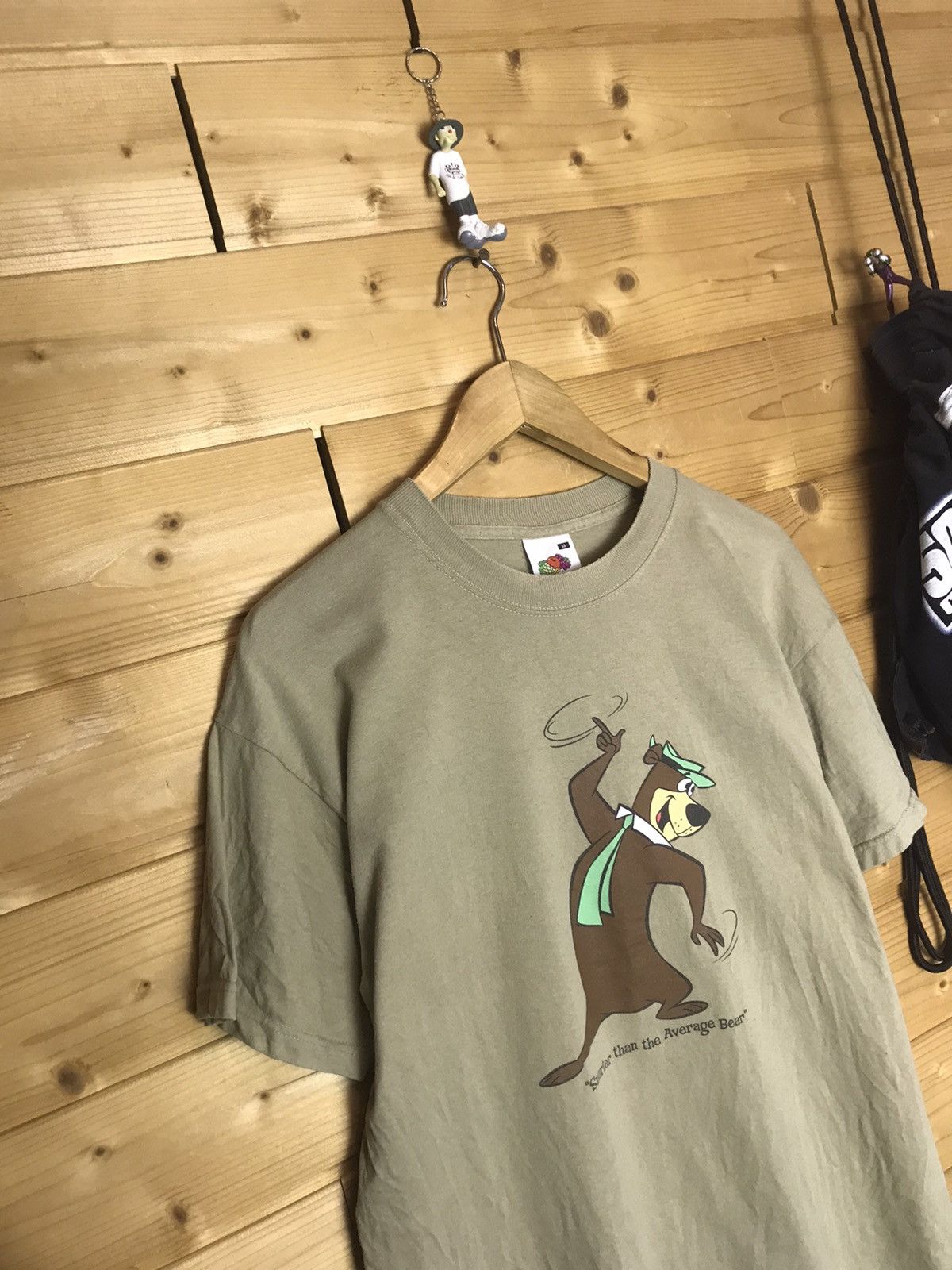 Cartoon Network Vintage Yogi Bear t-shirt Size US M / EU 48-50 / 2 - 1 Thumbnail