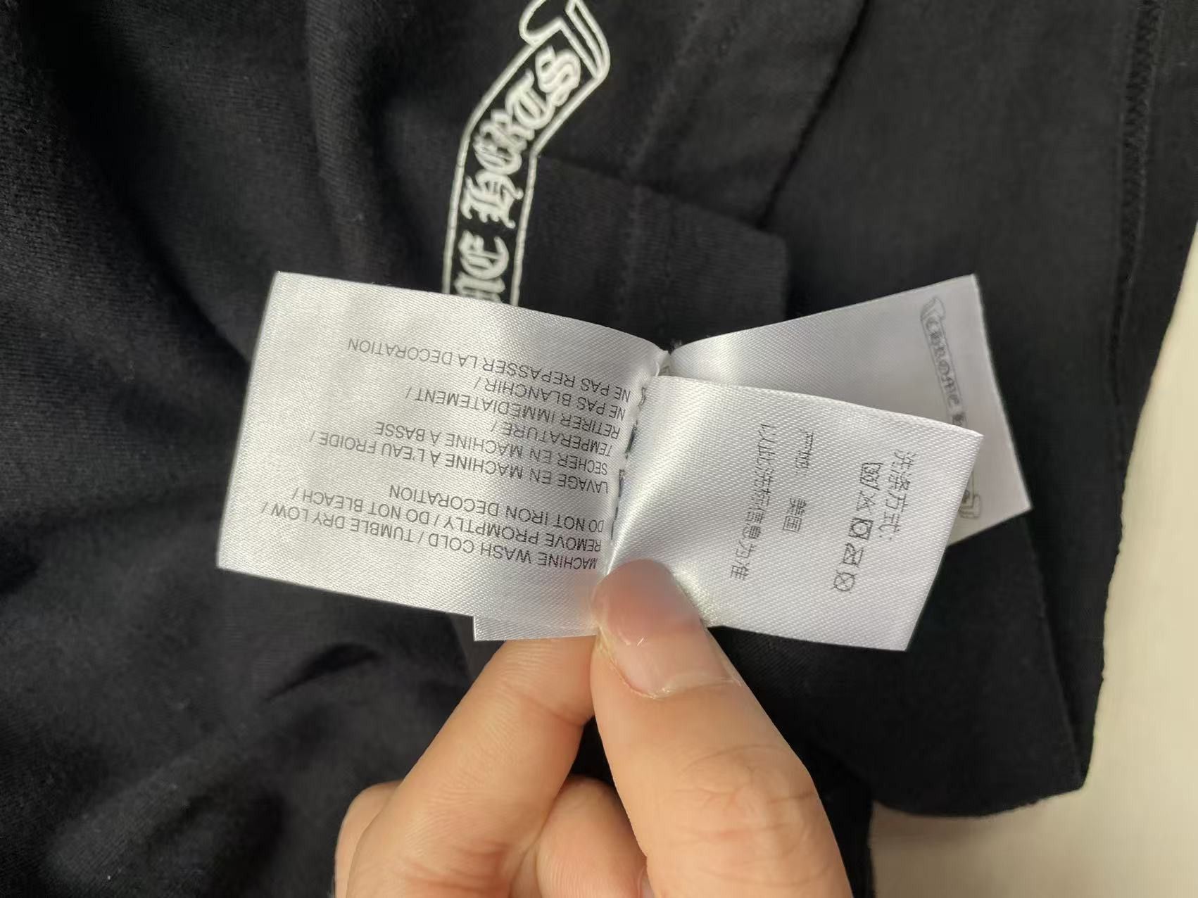 Chrome Hearts Chrome Hearts USA Script Logo Long Sleeve T-Shirt Tee Size US M / EU 48-50 / 2 - 10 Thumbnail
