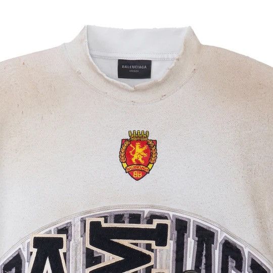 Balenciaga Balenciaga Skater T-shirt Oversized 'Dirty White' Size US L / EU 52-54 / 3 - 4 Thumbnail
