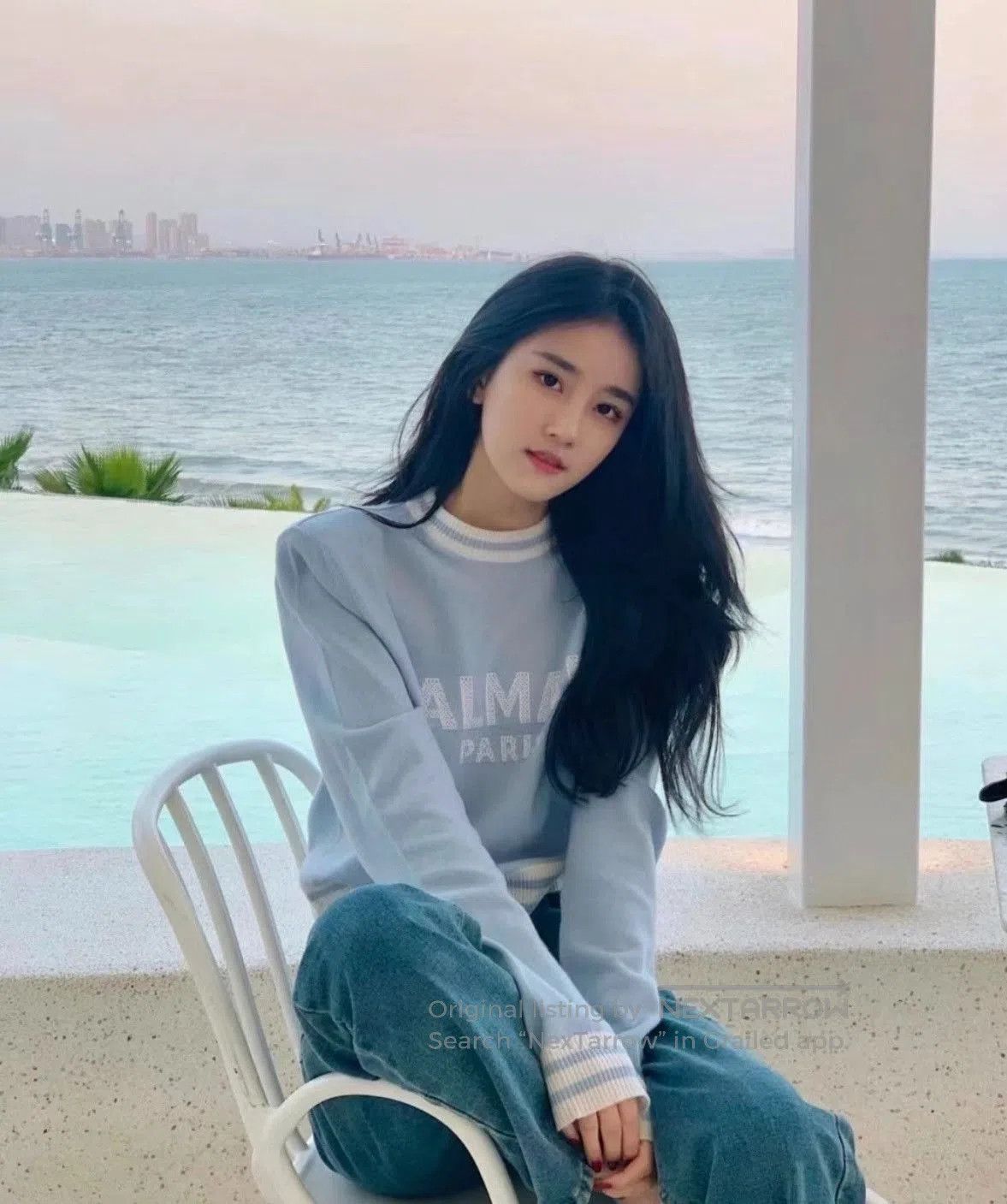 Balmain Balmain Women's Light Blue Logo Sweater. Size XS / US 0-2 / IT 36-38 - 9 Thumbnail