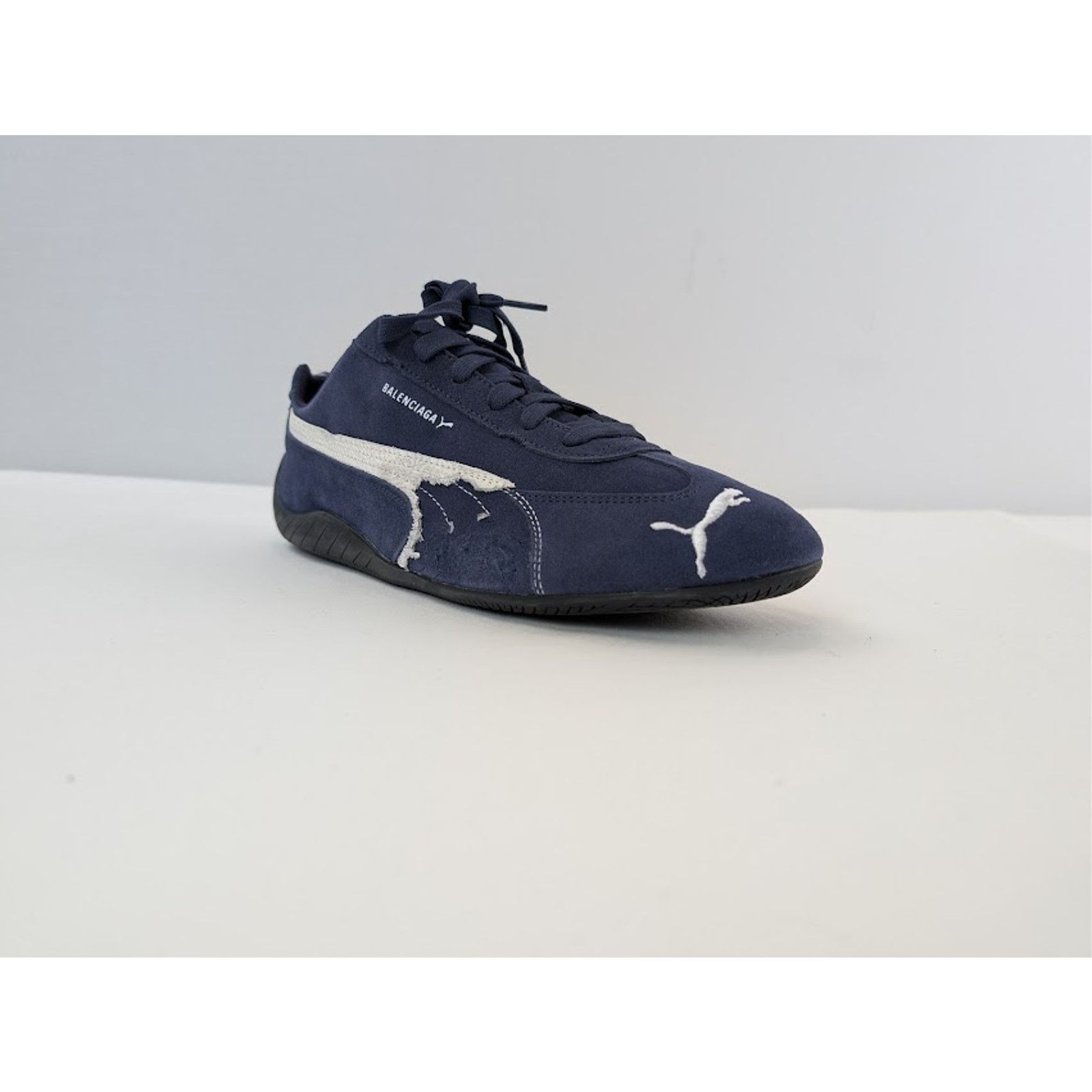 Balenciaga × Puma o1rshd1 Q:2 / Speedcat Destroyed Low Top Sneaker in Navy Size US 11 / EU 44 - 2 Thumbnail