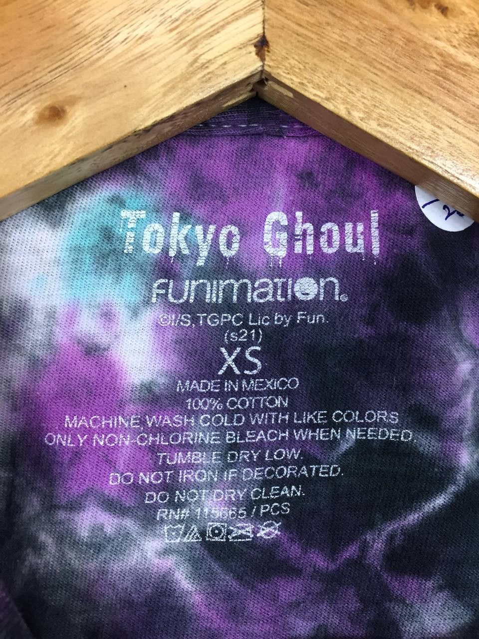 Anime × Vintage Tokyo Ghoul Ken Kaneki Split Face Anime Manga Tee Size US XS / EU 42 / 0 - 7 Thumbnail