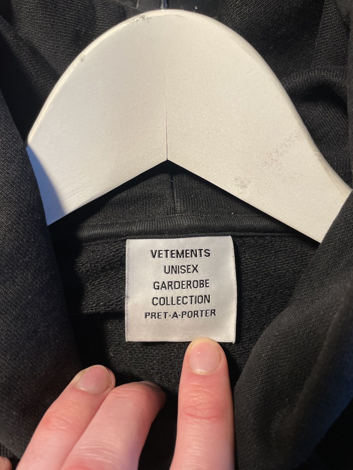Vetements Vetements.com Hoodie (Black) Size US M / EU 48-50 / 2 - 8 Thumbnail