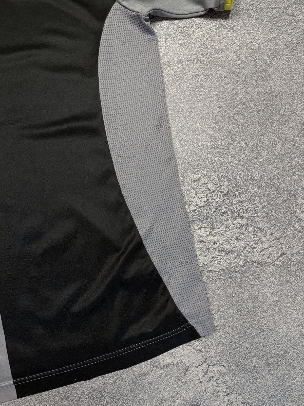 Under Armour Under Armour Tottenham Hotspur Away Kit Jersey Size US L / EU 52-54 / 3 - 11 Thumbnail