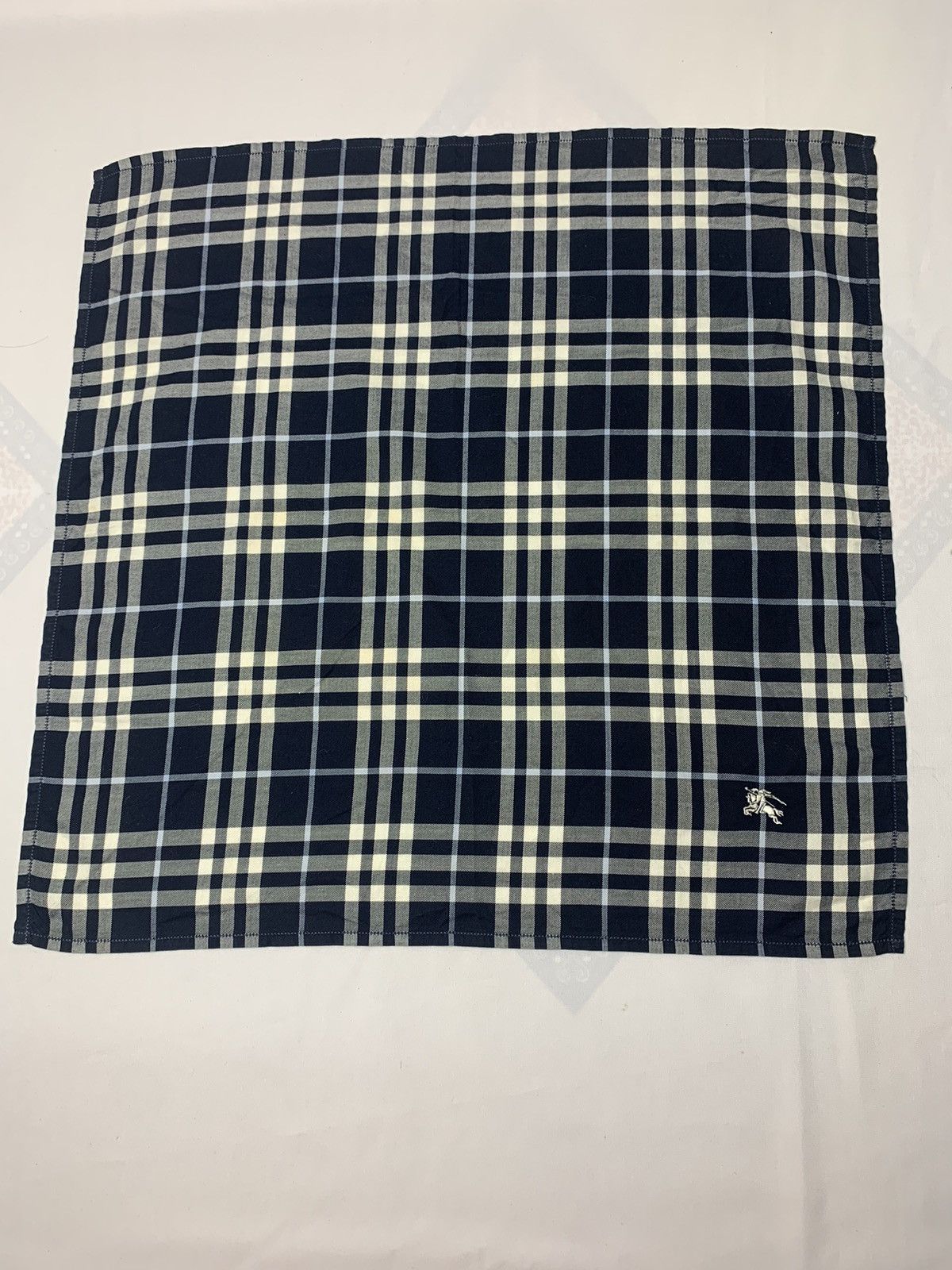 Burberry Burberry Handkerchief / Neckerchief / Bandana Size ONE SIZE - 2 Thumbnail