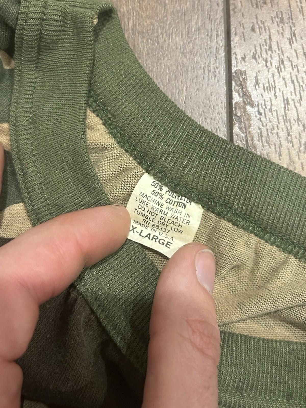 Vintage VTG 80s 90s Camo Boxy Blank Pocket L/S Tee T-Shirt Mens M Size US M / EU 48-50 / 2 - 5 Thumbnail