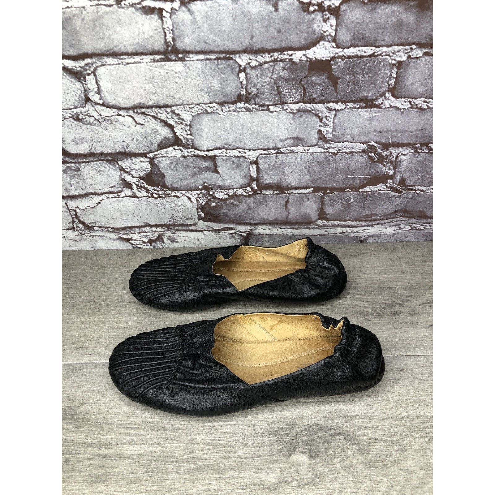 Chocolate Chocolate Blu CAM2 Black Pleated Leather Ballet Flats Shoes Size US 8 / IT 38 - 20 Thumbnail