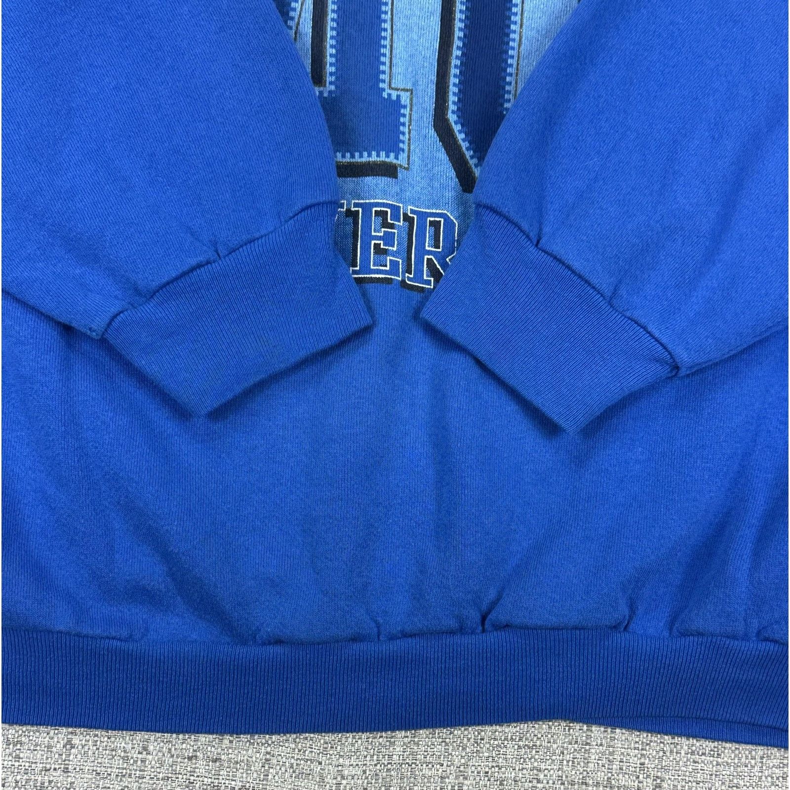 Tultex Marquette Golden Eagles Sweatshirt Sz 2XL Basketball USA 90 Size US XXL / EU 58 / 5 - 7 Thumbnail