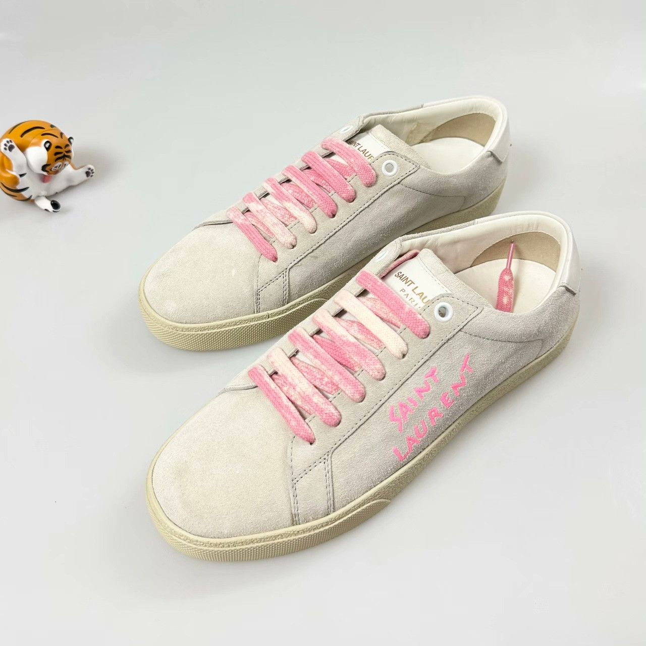Yves Saint Laurent YSL Light Pink Suede Board Shoes Size US 7 / IT 37 - 1 Thumbnail