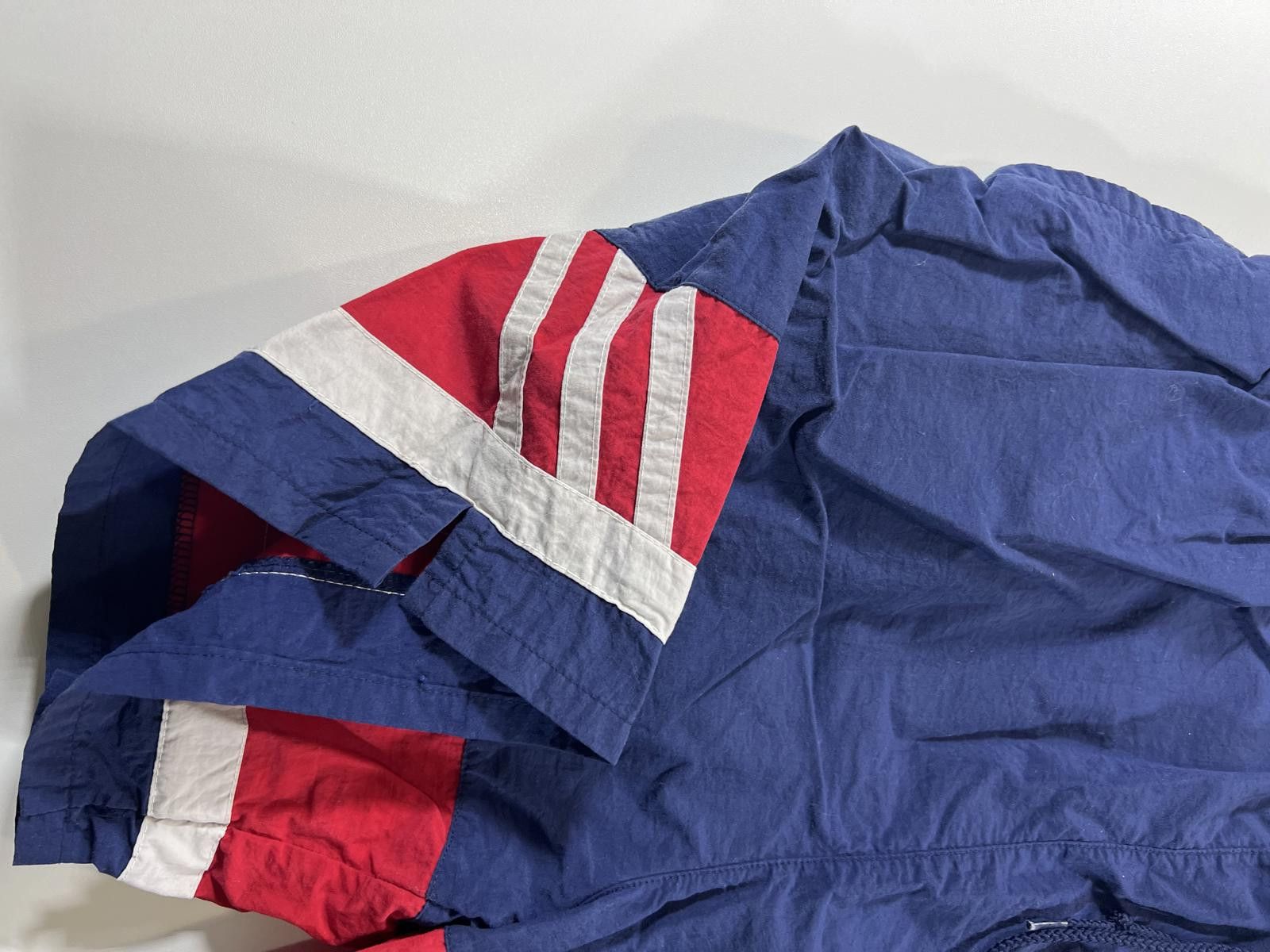 Adidas Vintage Adidas Men's Navy Blue Red and White Swim Shorts Size US 32 / EU 48 - 3 Thumbnail