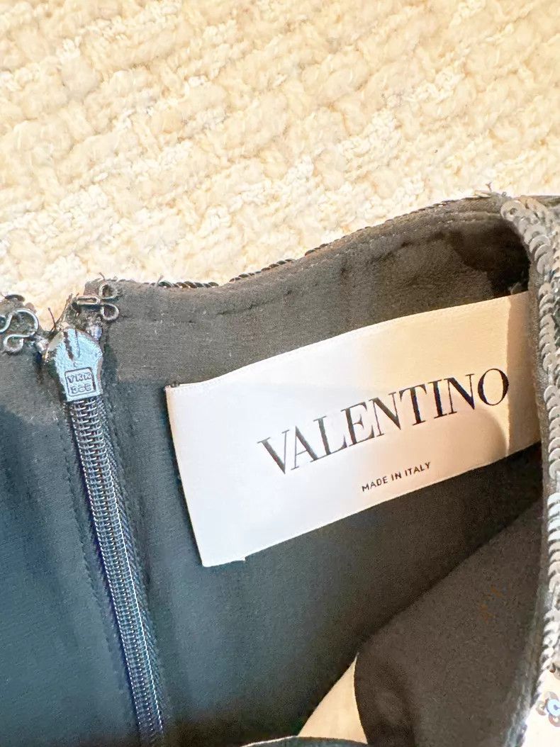 Valentino Valentino Heavy sequins + beaded embroidered logo black a Size S / US 4 / IT 40 - 5 Thumbnail