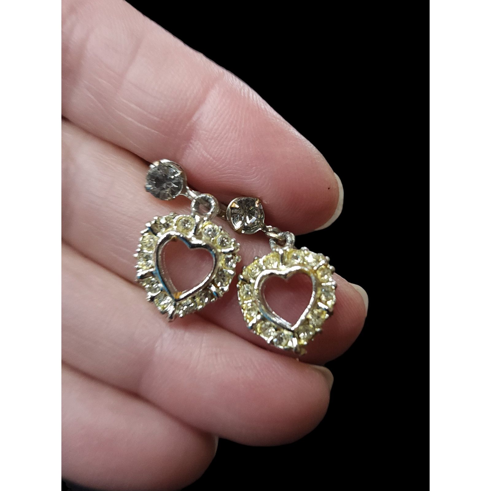 The Unbranded Brand Vintage heart rhinestones screw back earrings necklace Size ONE SIZE - 8 Thumbnail