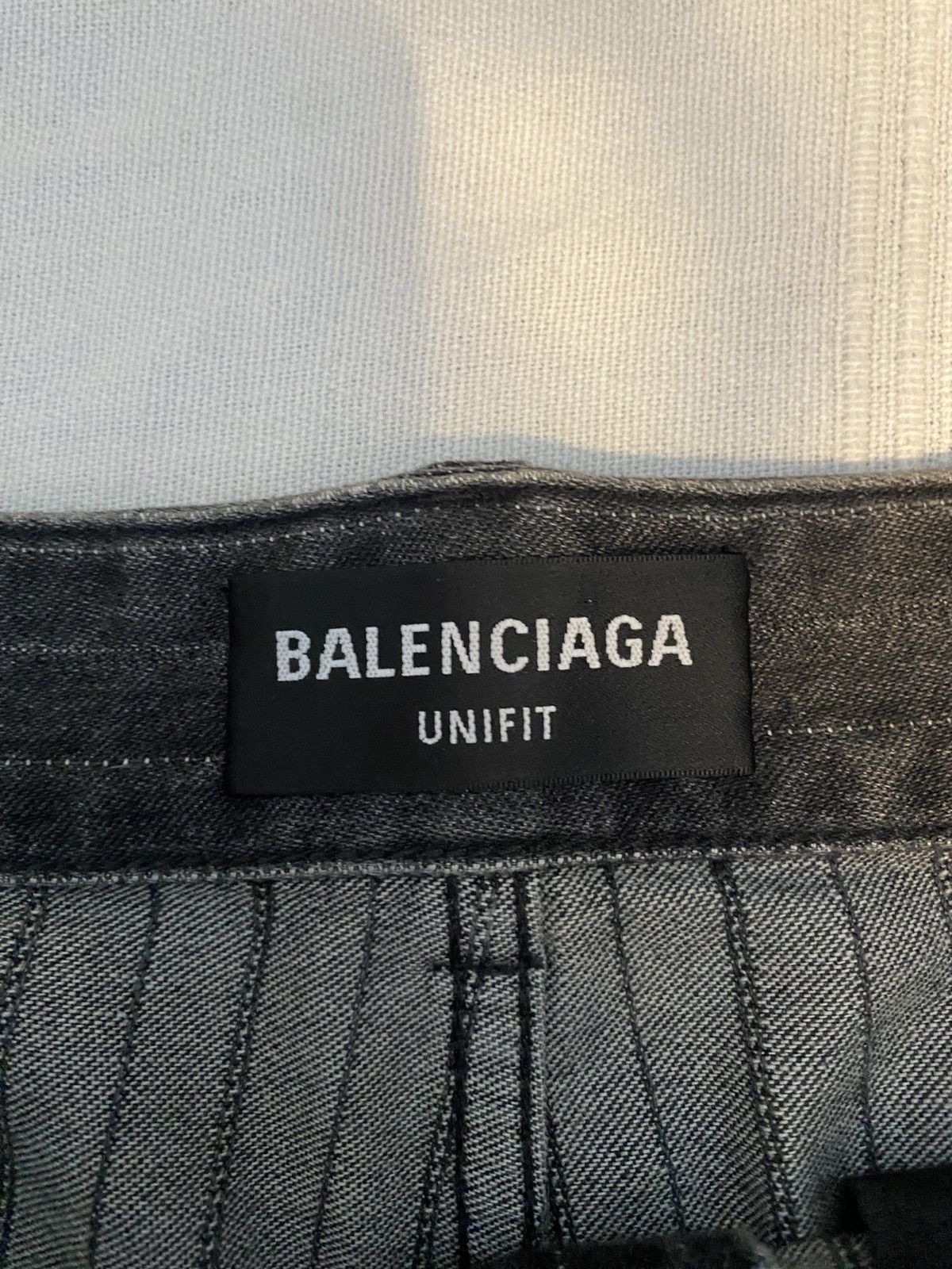 Balenciaga BALENCIAGA SS21 GREY RIPPED BAGGY PANTS SZ:S Size US 36 / EU 52 - 3 Thumbnail