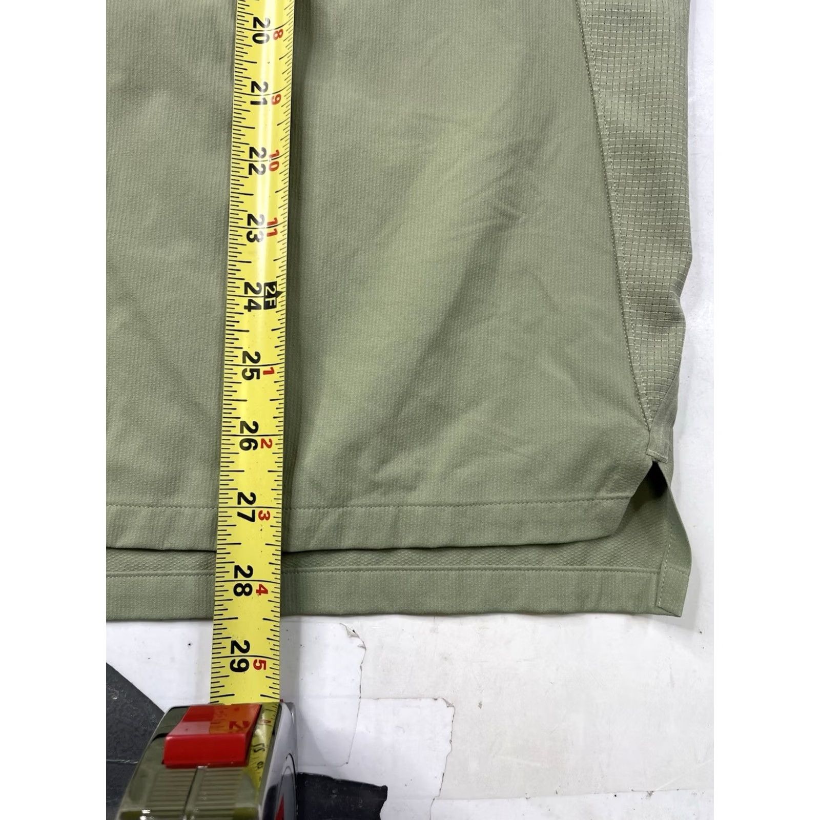 Lululemon Lululemon Water Repellent Hiking Short Sleeve Shirt Green M Men Size US M / EU 48-50 / 2 - 4 Thumbnail