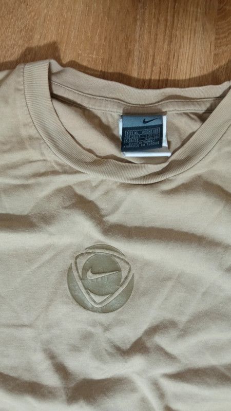 Nike Vintage Nike tee t-shirt XL beige 00s y2k Size US XL / EU 56 / 4 - 2 Thumbnail