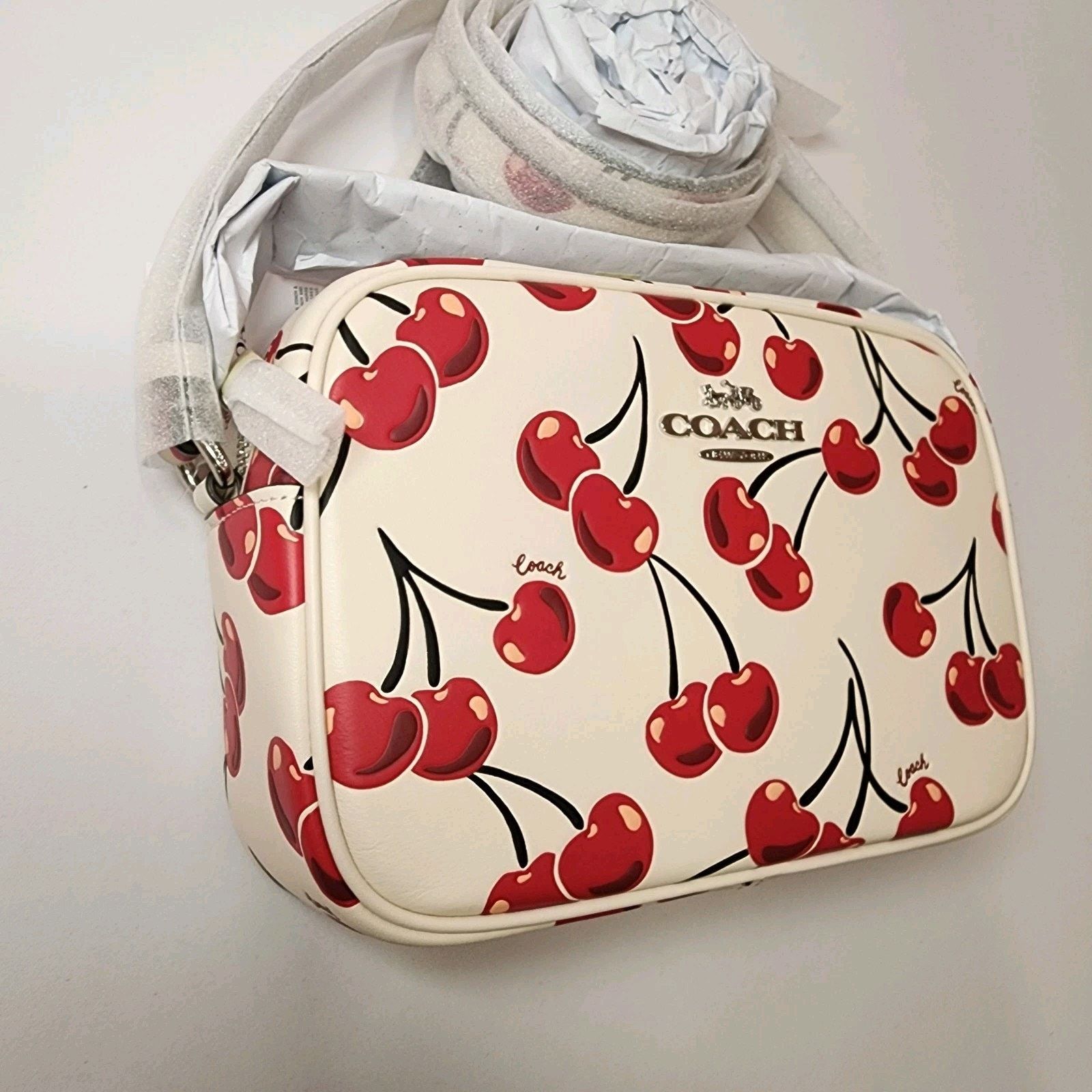 Coach NWT COACH CZ189 Jamie Camera Bag Cherry Print Chalk Multi Size ONE SIZE - 4 Thumbnail