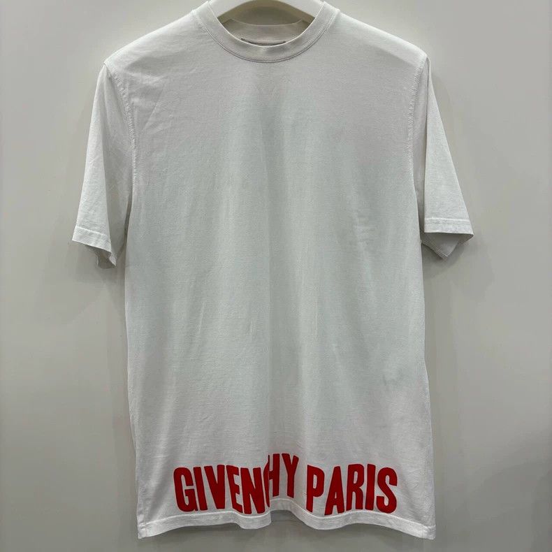 Givenchy Givenchy Hem Letter Printed Short-sleeve 2506-Nextarrow Size US XS / EU 42 / 0 - 1 Thumbnail