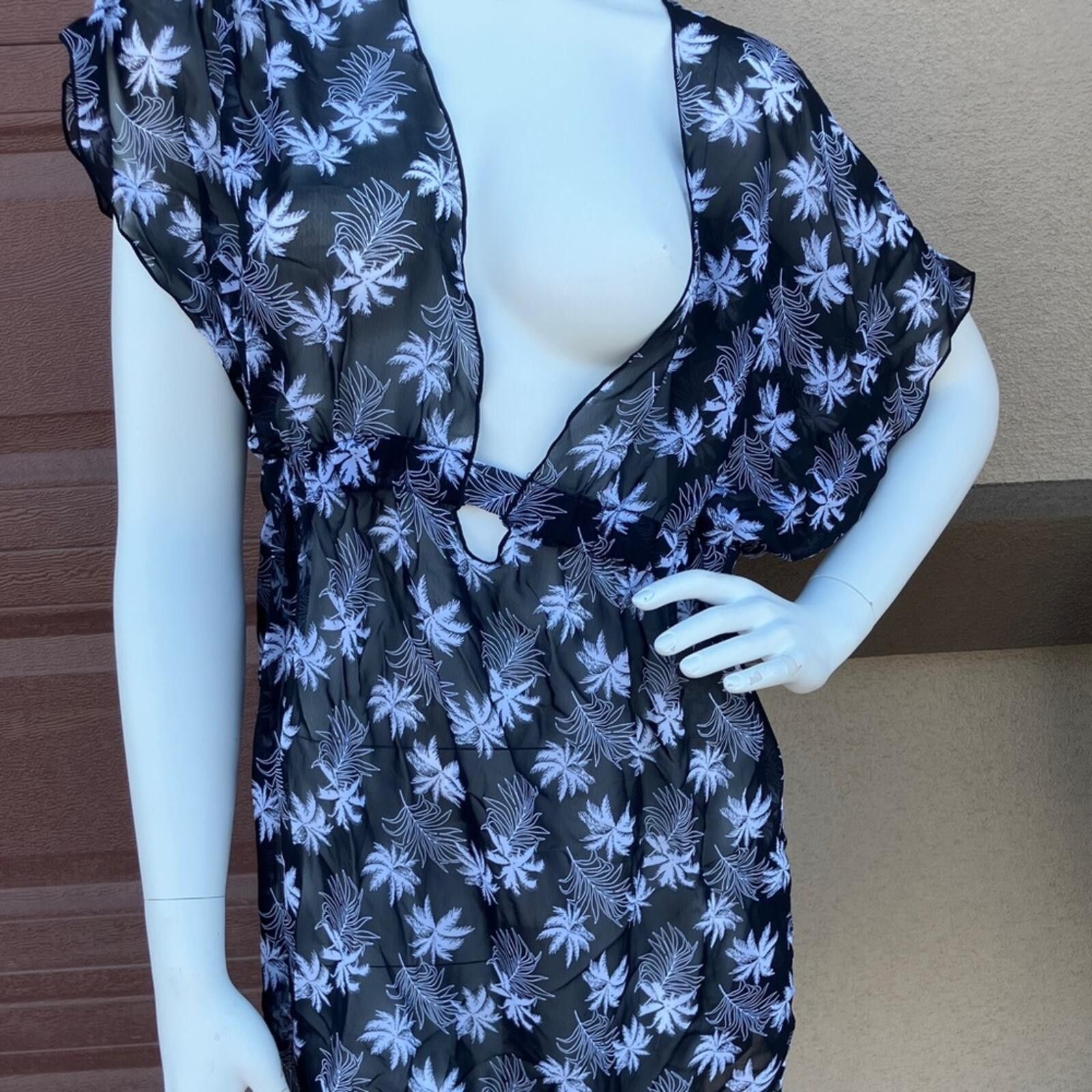 Other NWT Miken Swim Sheer Black & White Floral Swim Coverup Size ONE SIZE - 3 Thumbnail