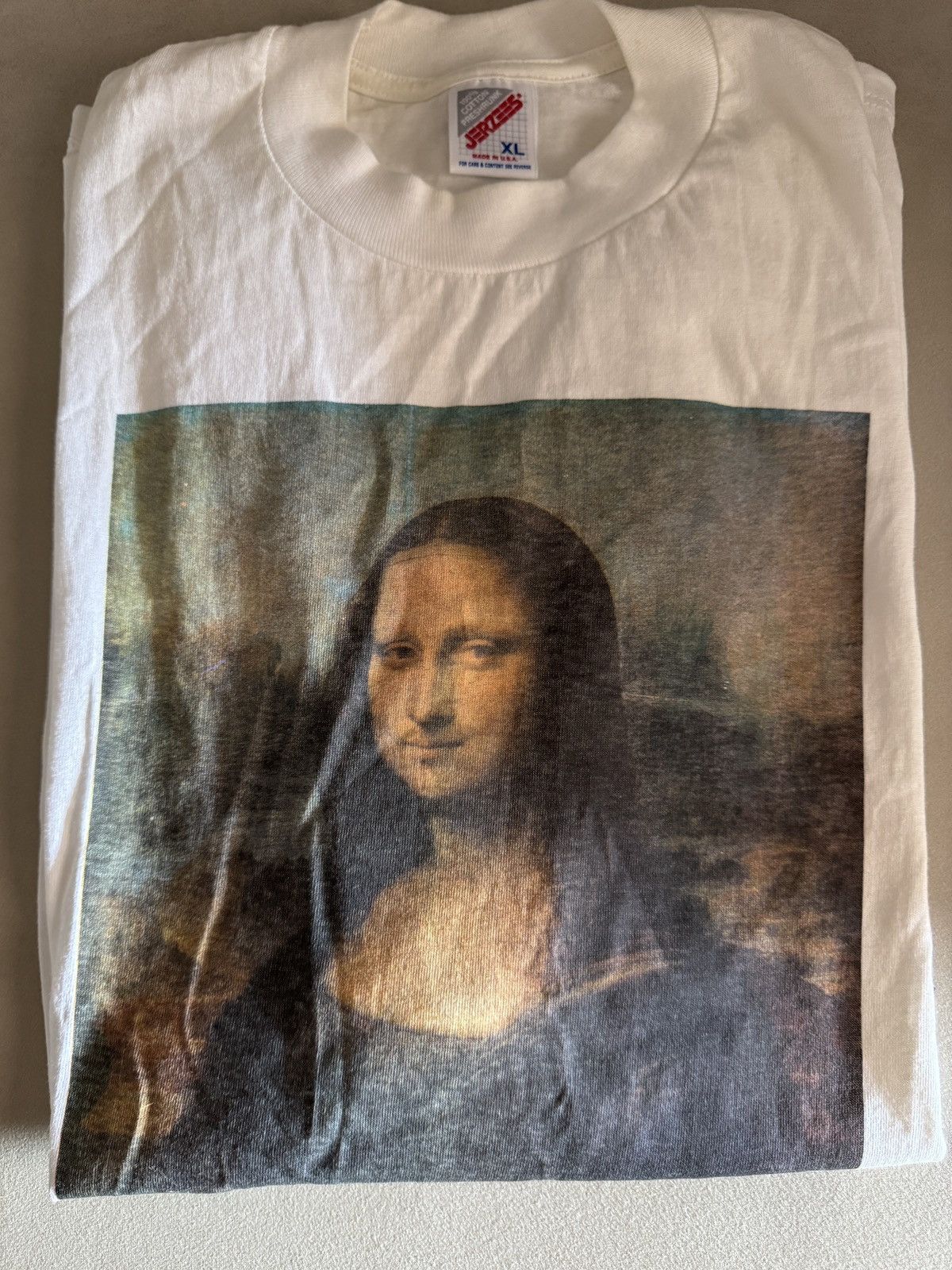 Vintage Vintage Mona Lisa T-Shirt Size US XL / EU 56 / 4 - 1 Thumbnail