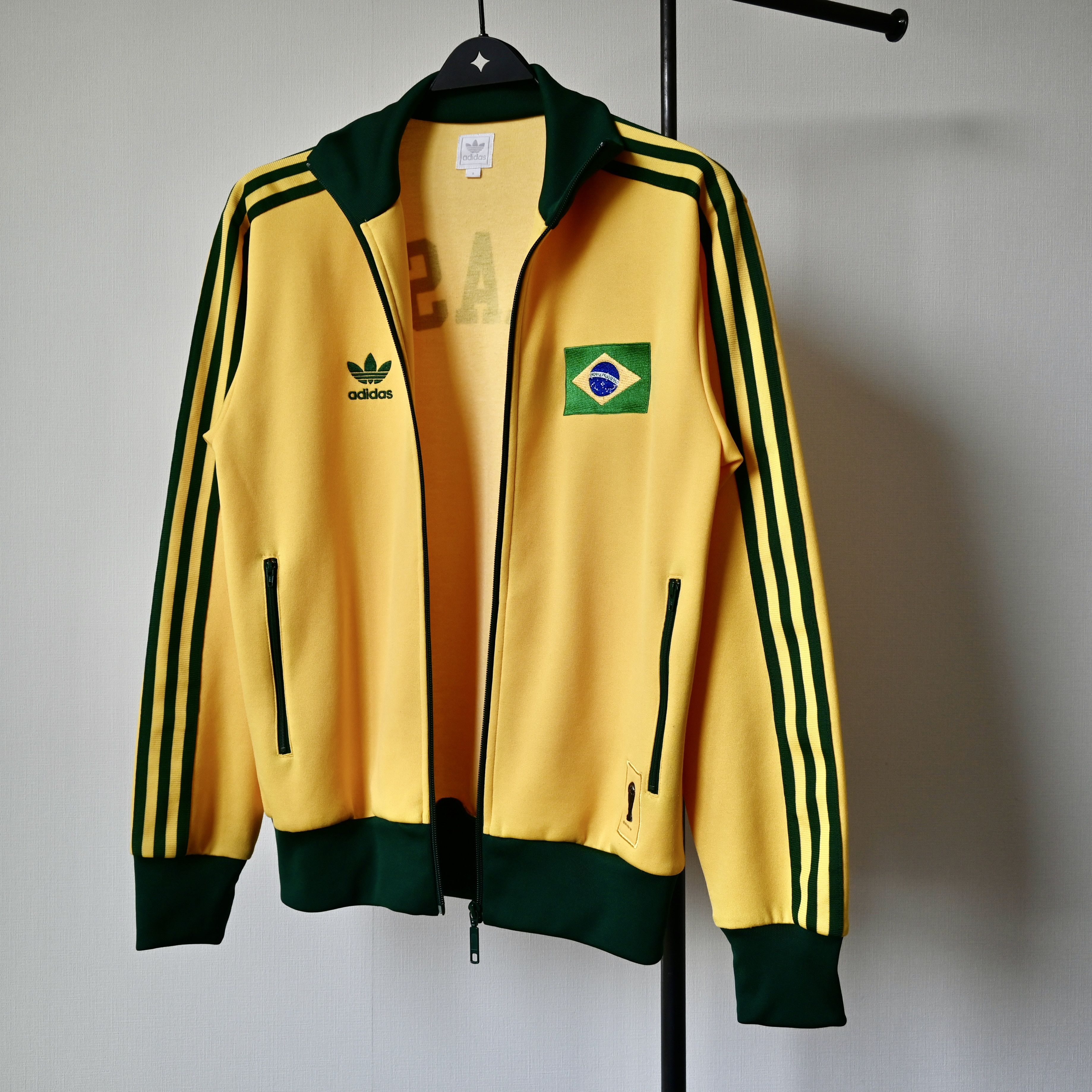 Adidas VTG 2006 Adidas FIFA official Brazil track jacket, small Size US S / EU 44-46 / 1 - 22 Thumbnail