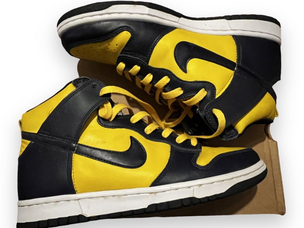 Nike Dunk High 1999 LE Midnight Navy | Varsity Maize Size US 8.5 / EU 41-42 - 2 Thumbnail