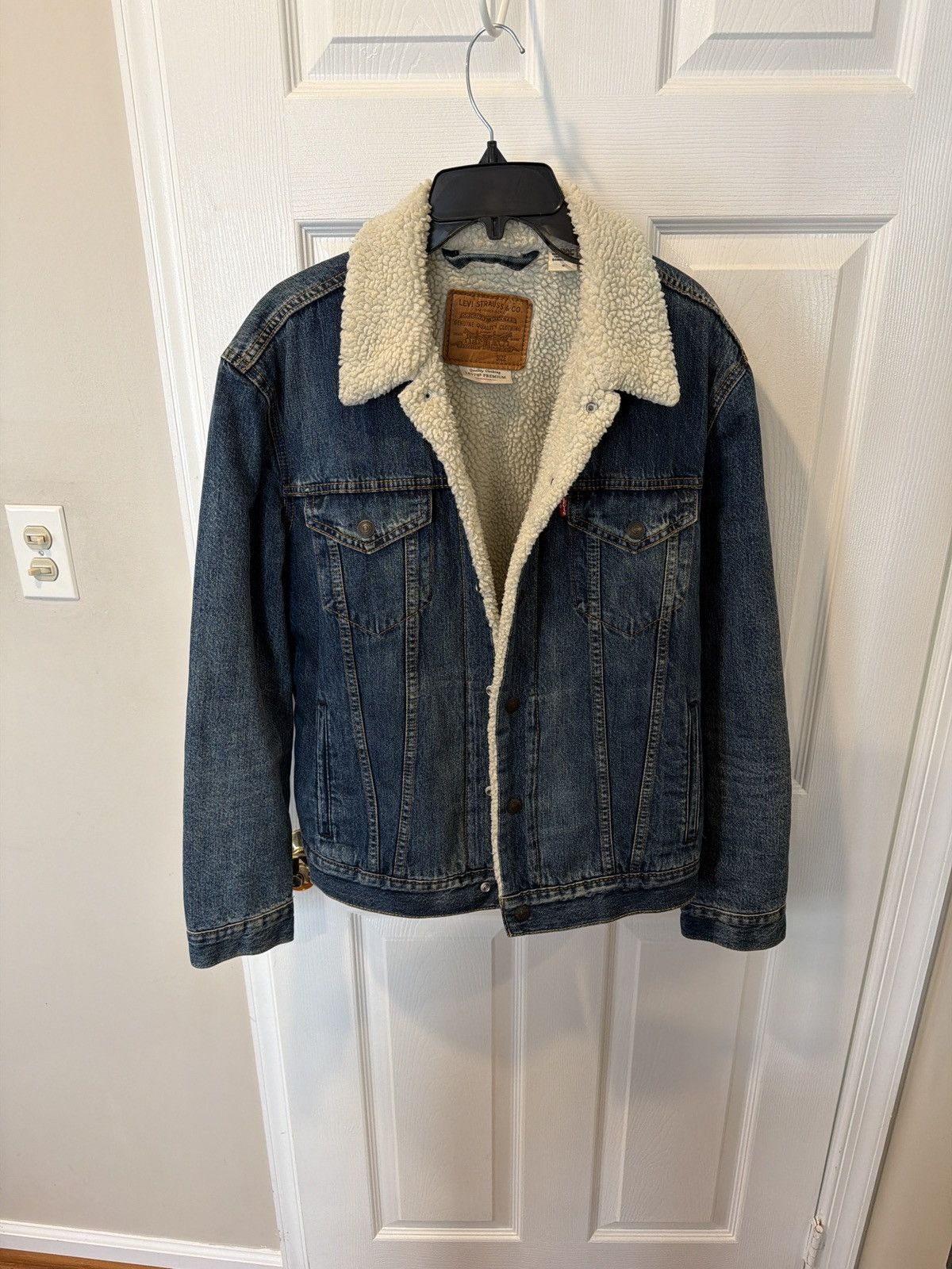 Levi's Vintage Levi’s Denim Trucker Jacket Size US M / EU 48-50 / 2 - 1 Thumbnail