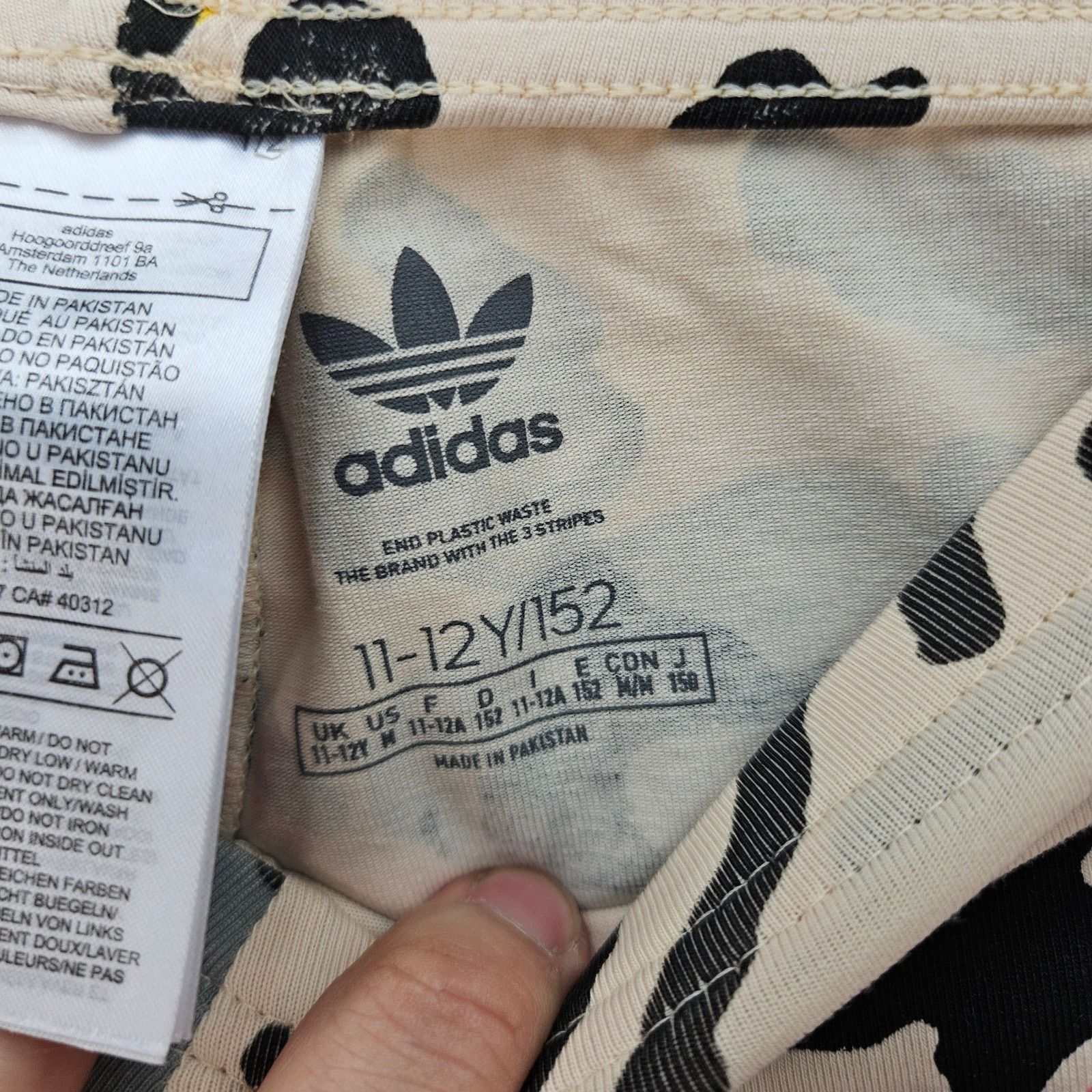 Adidas ADIDAS ORIGINALS GIRLS MEDIUM 11-12 YEAR OLD ANIMAL PRINT Size 25" / US 0 / IT 36 - 7 Thumbnail