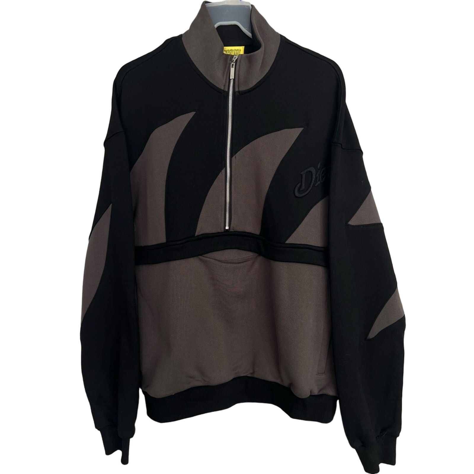 Diet Starts Monday DIET STARTS MONDAY SHARKTOOTH PULLOVER HALF ZIP HYPE NWOT Size US L / EU 52-54 / 3 - 3 Thumbnail