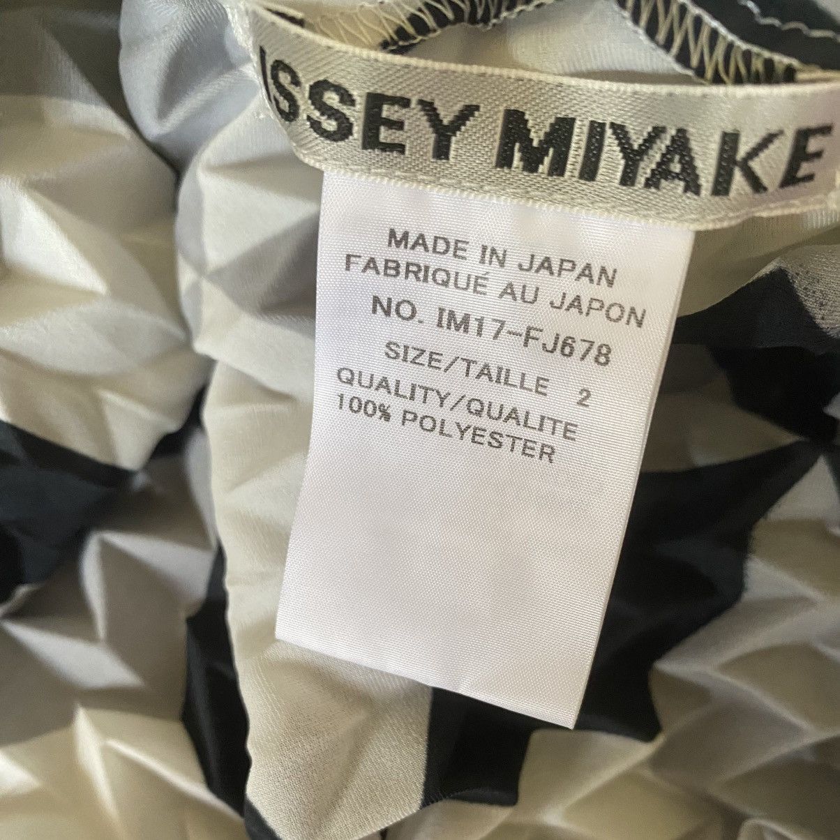 Issey Miyake Issey Miyake Chevron Pleated Circle Blouse Size M / US 6-8 / IT 42-44 - 6 Thumbnail