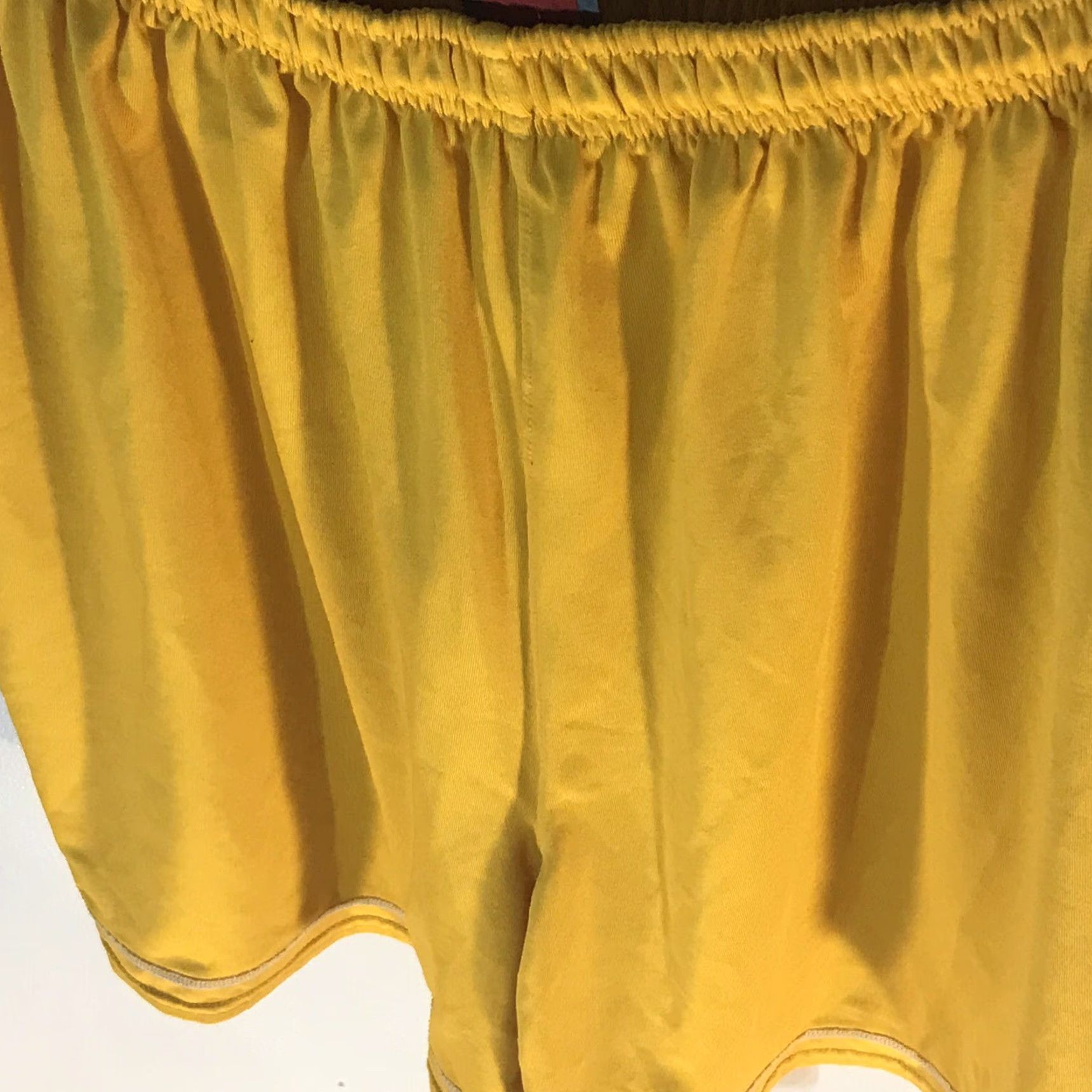 Nike Nike Dri-Fit Yellow Athletic Shorts Mens XL Elastic Waist Drawstring Activewear Size US 36 / EU 52 - 2 Thumbnail