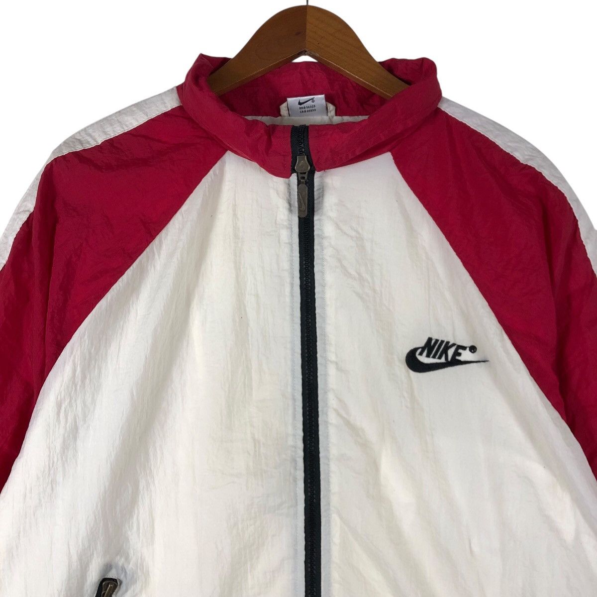 Nike Vintage NIKE Embroidery Swoosh Zipper Windbreaker Jacket Size US M / EU 48-50 / 2 - 2 Thumbnail
