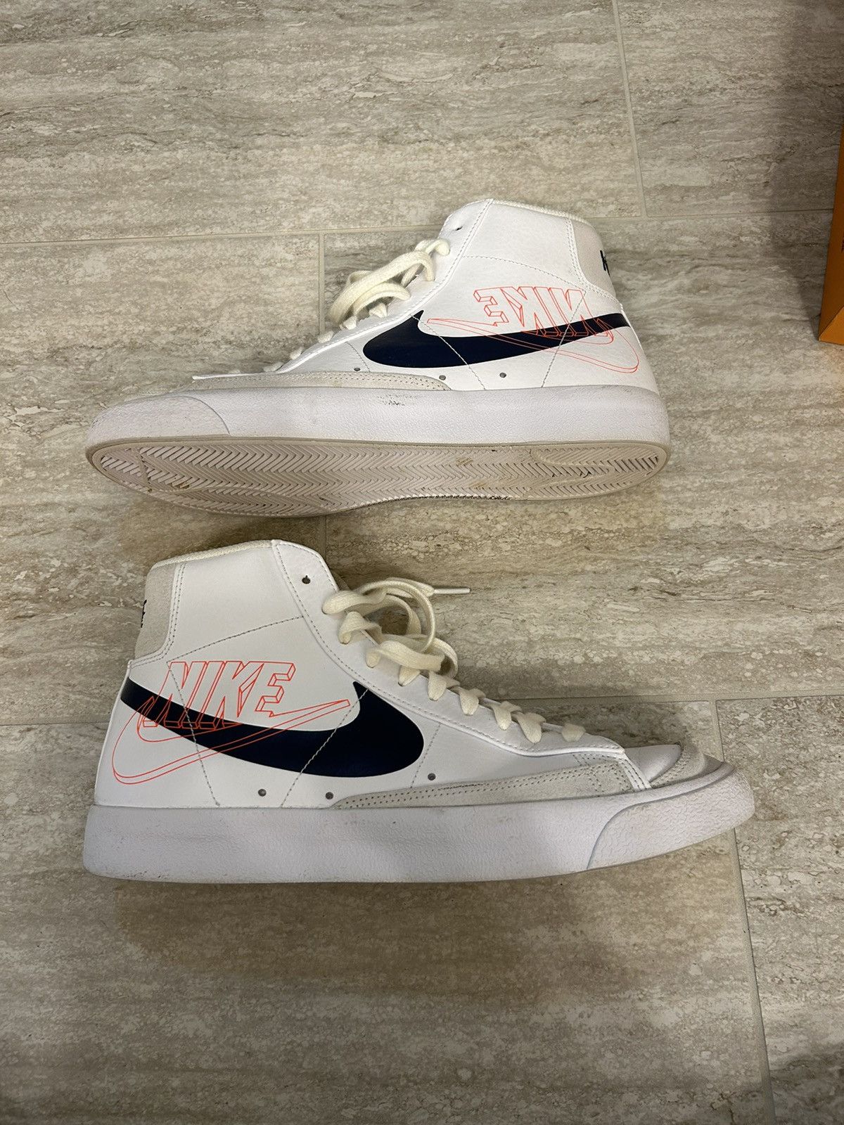 Nike Nike Blazer Mid 77 Mens Size US 11 / EU 44 - 6 Thumbnail