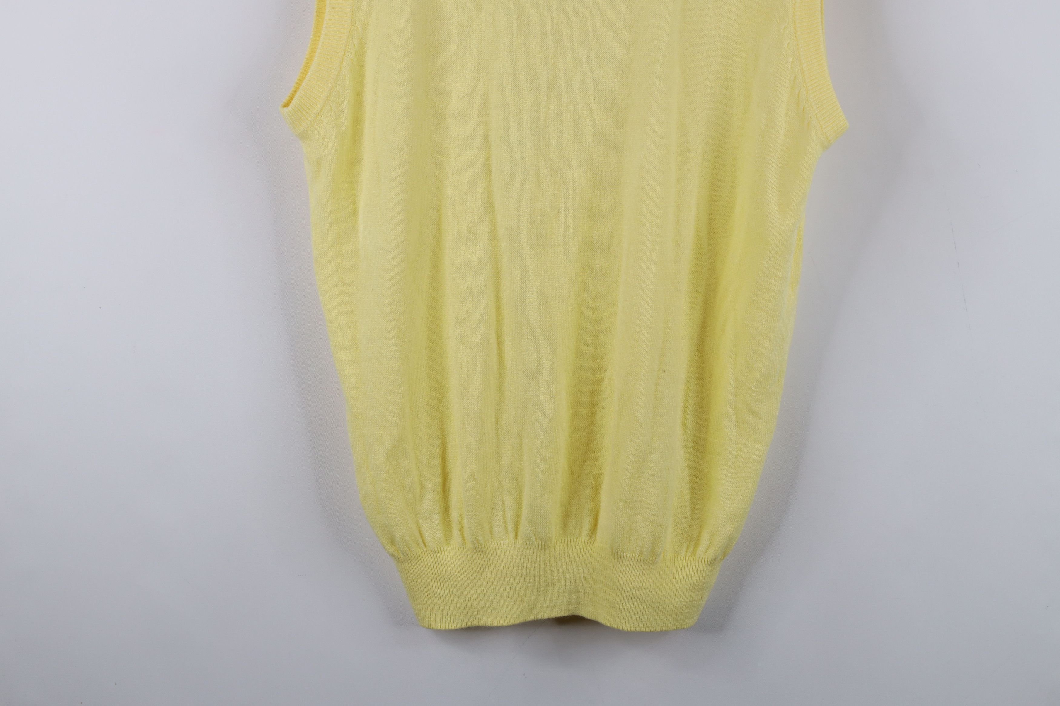Vintage Deadstock Vintage 70s Streetwear Knit Sweater Vest Yellow Size L / US 10 / IT 46 - 13 Thumbnail