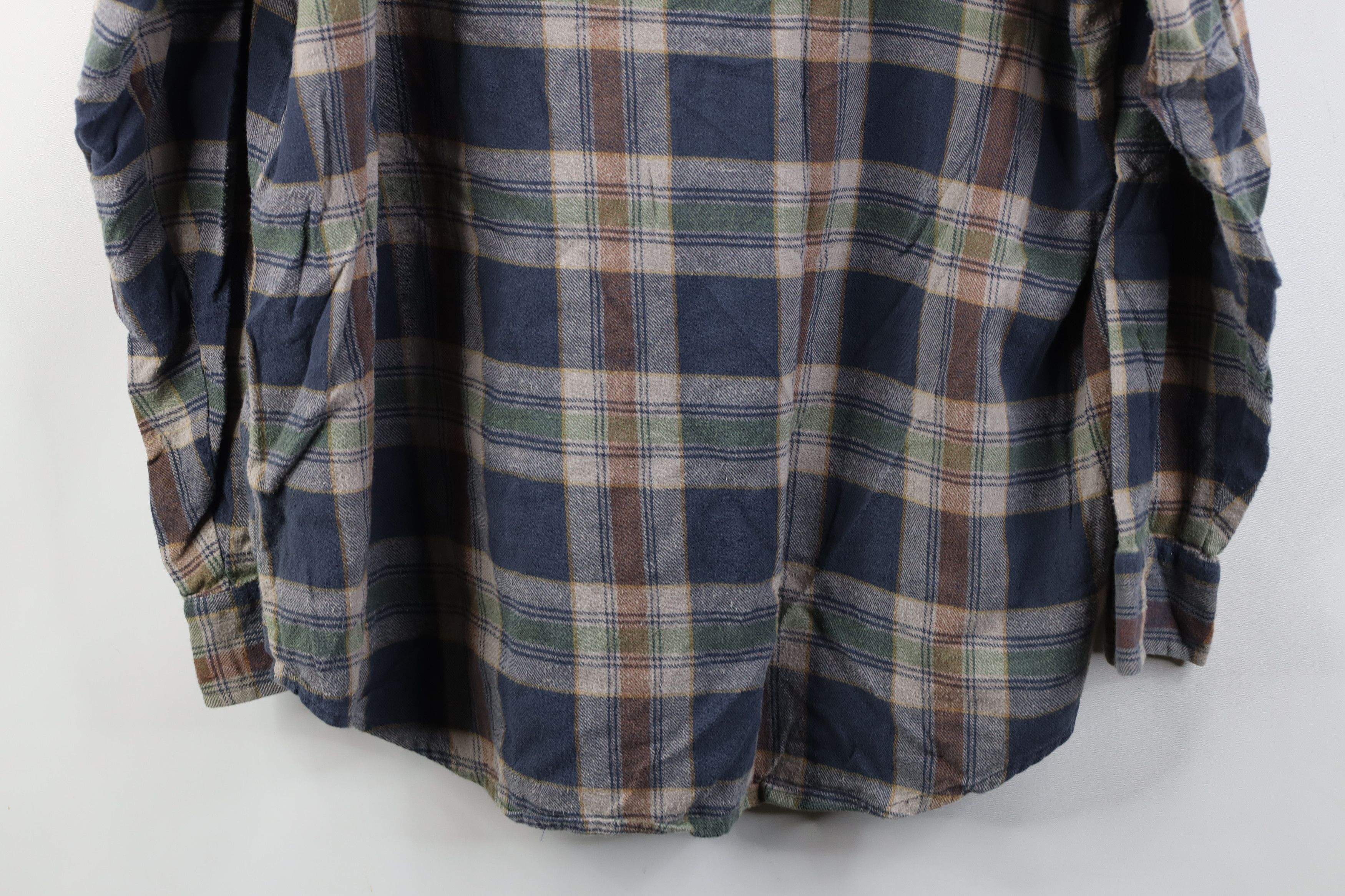 Vintage Vintage 90s Streetwear Button Shirt Plaid Earth Tone Size US XL / EU 56 / 4 - 11 Thumbnail