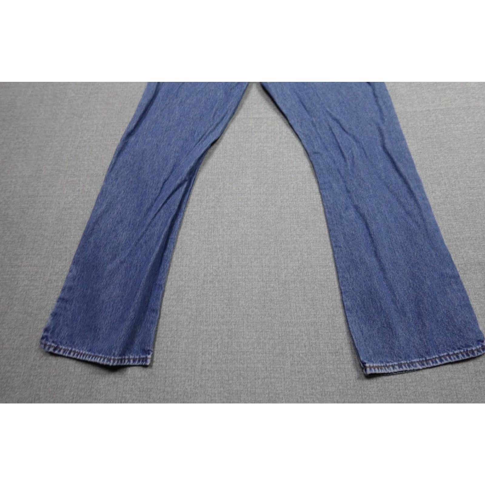 Tommy Hilfiger VINTAGE Tommy Hilfiger Jeans Mens 32x32 Blue Baggy Skater Dark Wash Hip Hop Jeans Mens 32 Blue Hip Hop Vintage Tommy Hilfiger Jeans Mens 32x32 Size US 32 / EU 48 - 6 Thumbnail