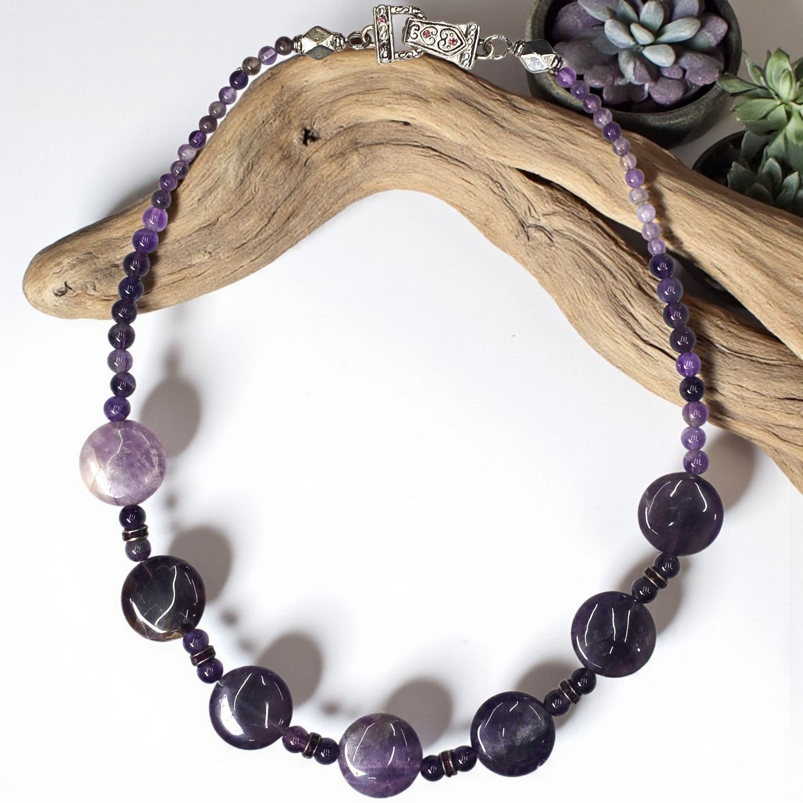 Other Amethyst Beaded Necklace w/ Magnetic Clasp Size ONE SIZE - 1 Thumbnail