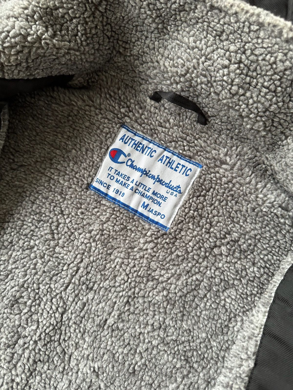 Champion Vintage Champion Products Long Sherpa Jacket Size US L / EU 52-54 / 3 - 9 Thumbnail