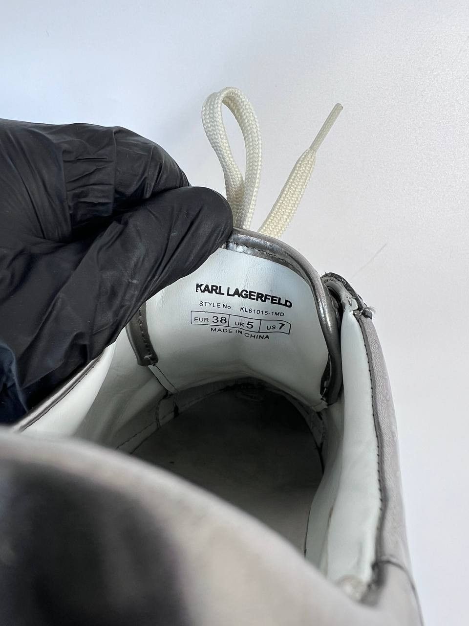 Karl Lagerfeld KARL LAGERFELD SNEAKERS METALLIC SILVER LOGO WOMENS SIZE 38 Size US 7 / IT 37 - 4 Thumbnail