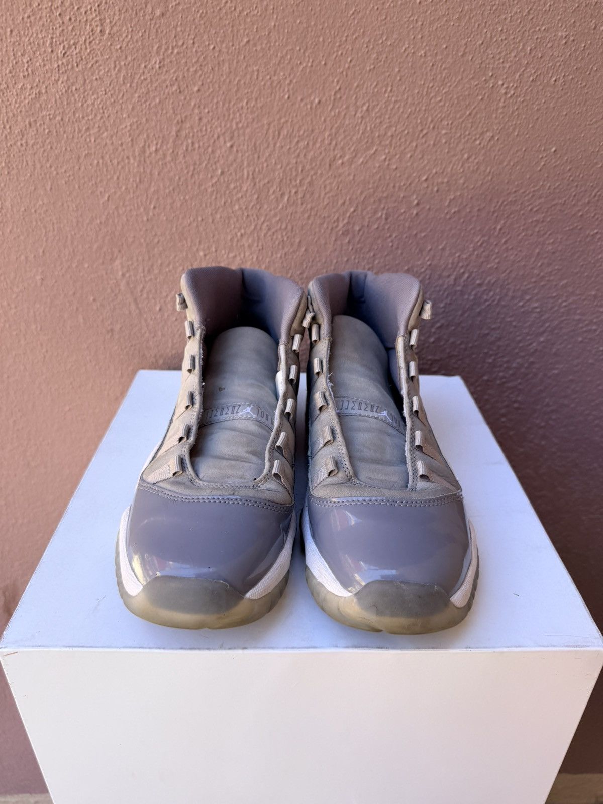 Jordan Brand Air Jordan (GS) 11 Retro "COOL GREY" 2021 Size 6.5Y Size US 6.5 / EU 39-40 - 3 Thumbnail