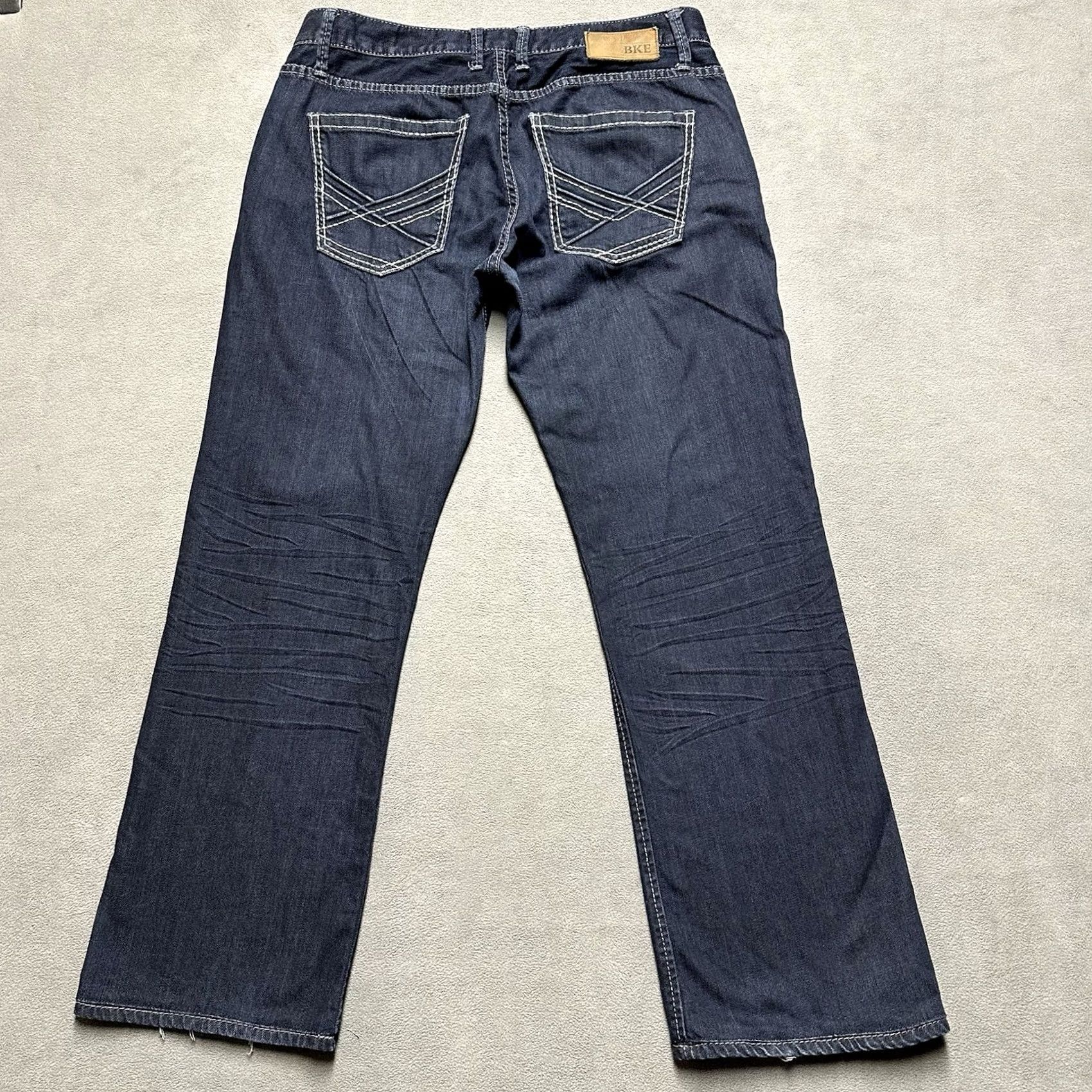 Vintage Buckle BKE Carter Jeans Mens 33R 34x29 Blue Denim Bootcut Dark Wash GUC Size US 33 - 2 Thumbnail