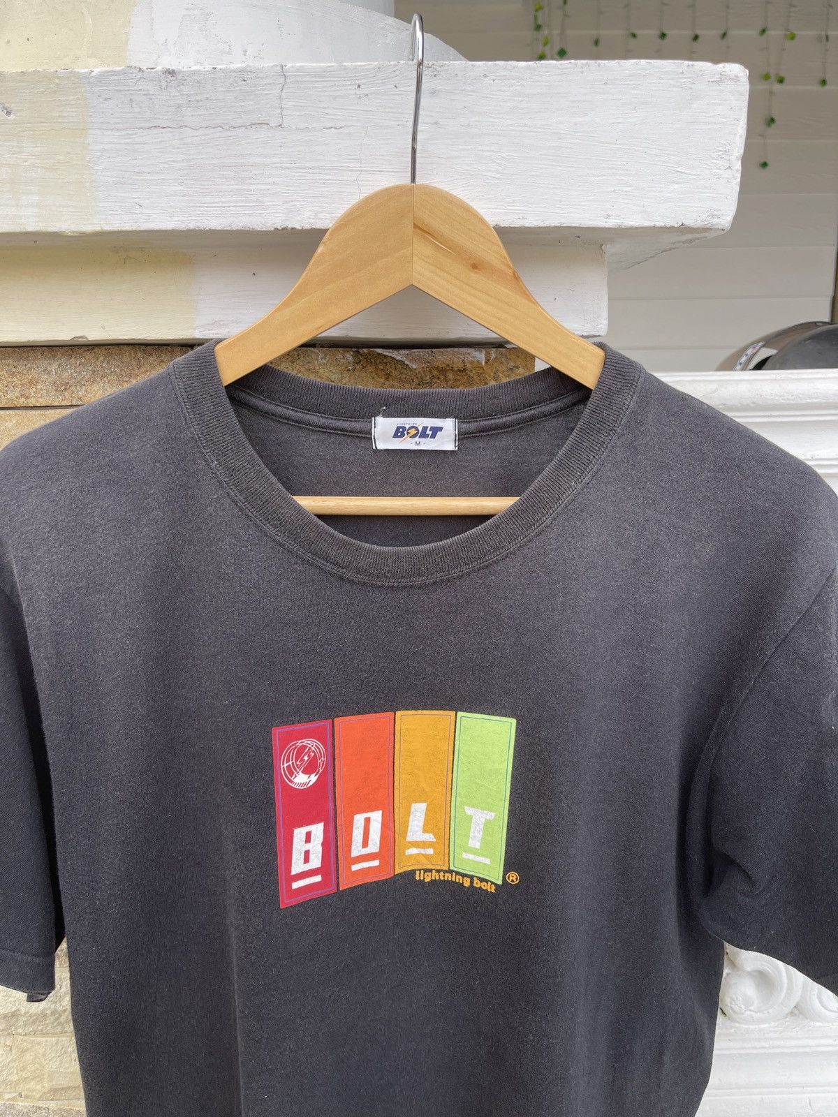 Lightning Bolt Last Drop🔥Sun Faded 🔥Vtg90s Lightning Bolt Surf Brand Tee Size US M / EU 48-50 / 2 - 1 Thumbnail