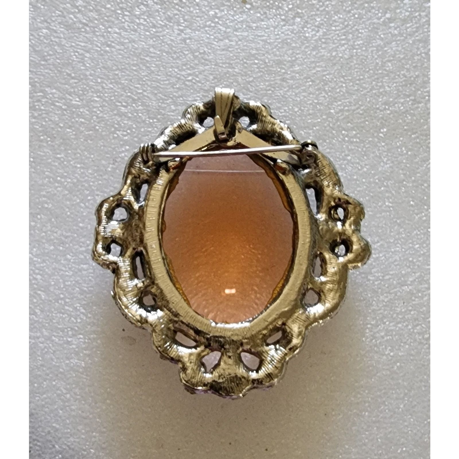 Nordstrom Vintage Metal Brooch w/ Pink Brooch Victorian Jewelry Size ONE SIZE - 5 Thumbnail
