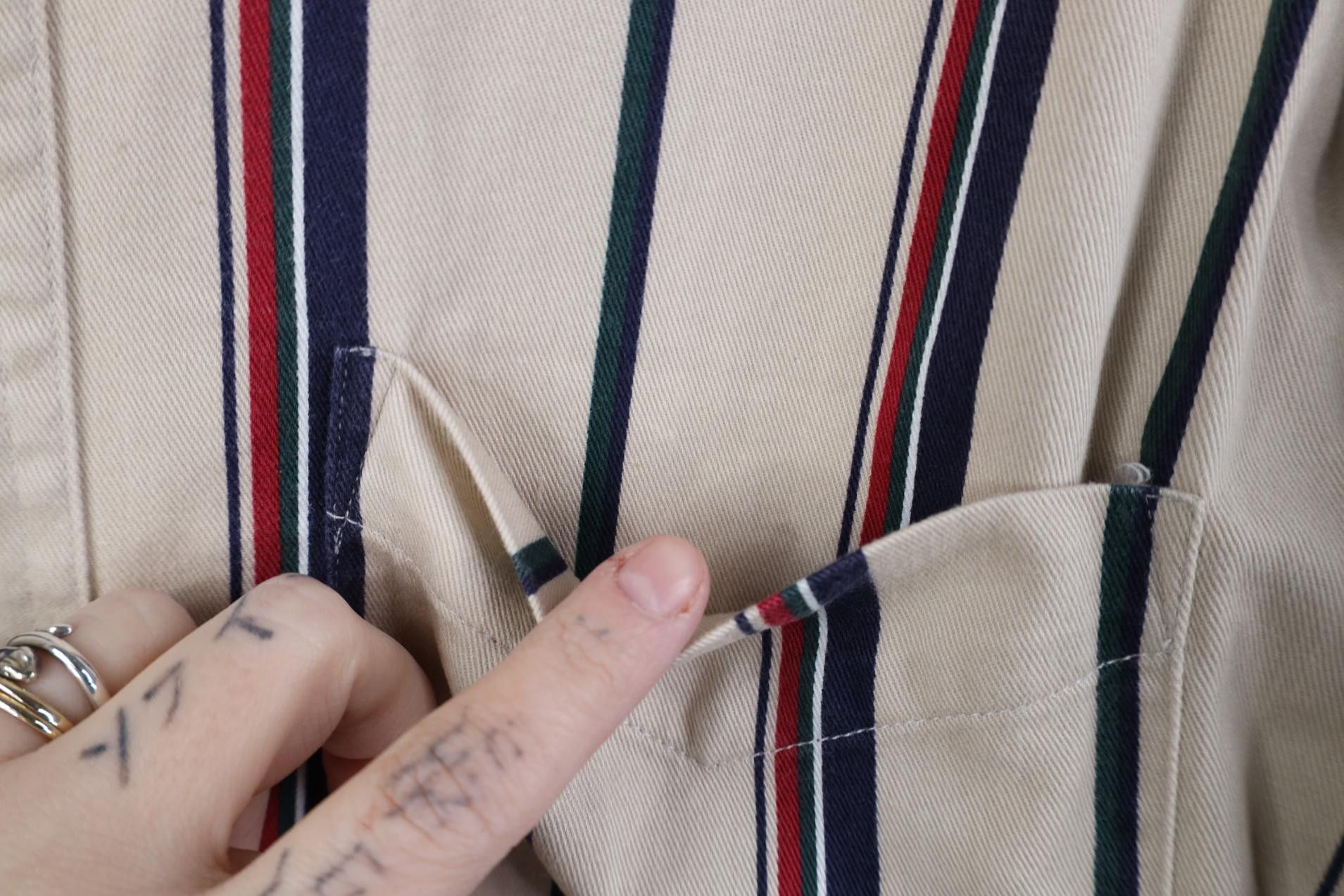 Vintage Vintage 90s Streetwear Tailoring Striped Button Down Shirt Size US XL / EU 56 / 4 - 4 Thumbnail